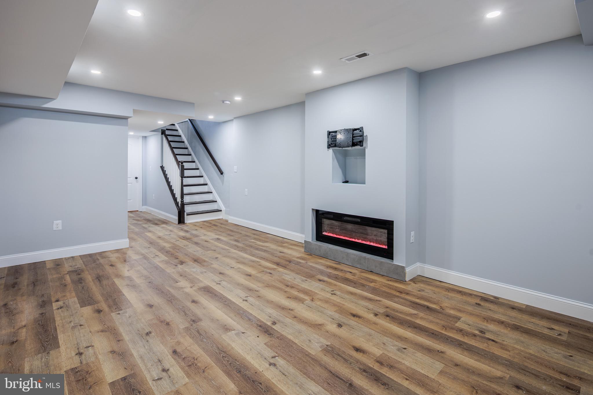 PATTERSON PLACE - Residential Lease