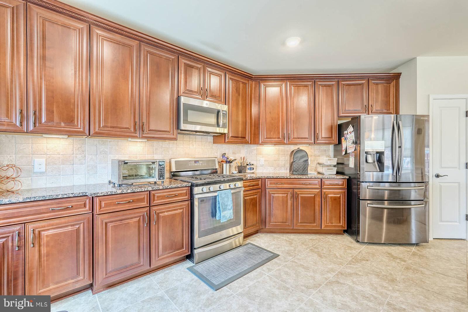 FLATS AT METROWEST - Residential