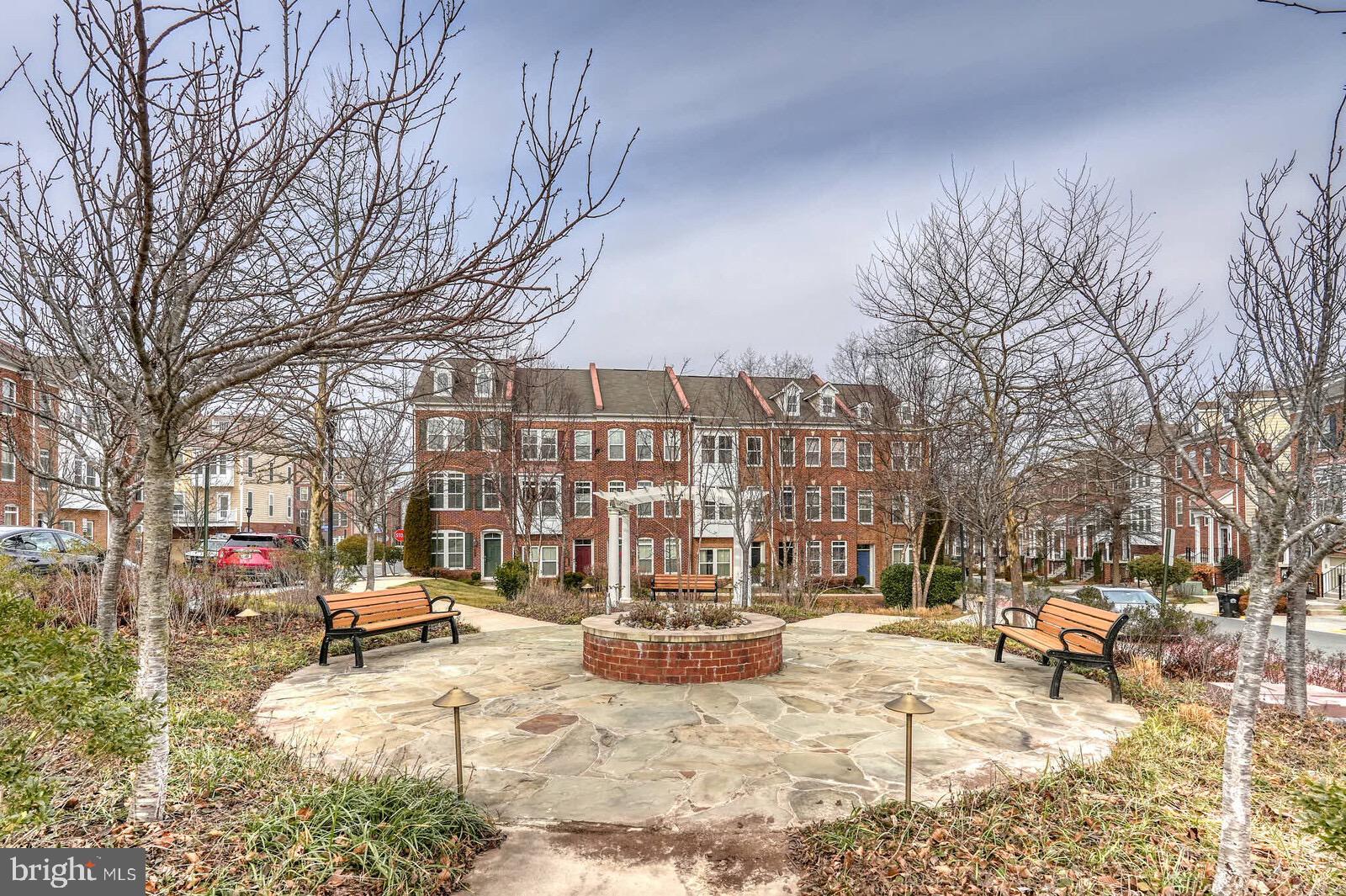 FLATS AT METROWEST - Residential