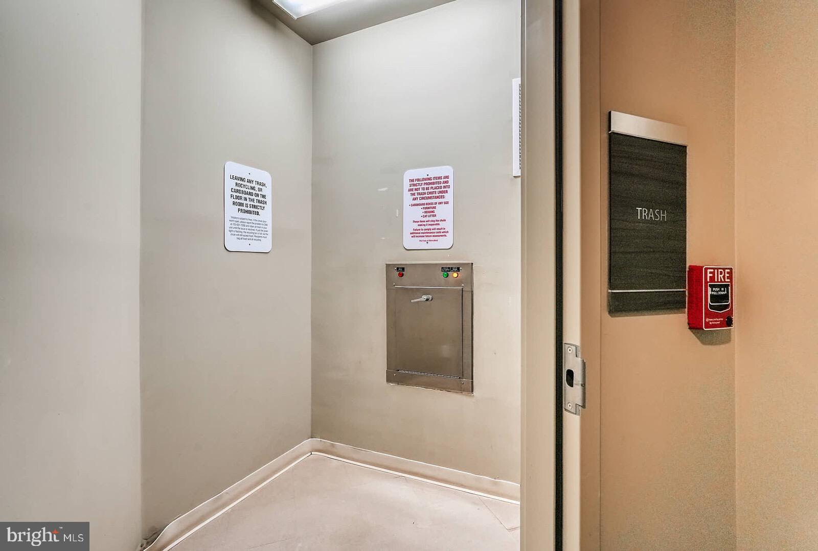 FLATS AT METROWEST - Residential