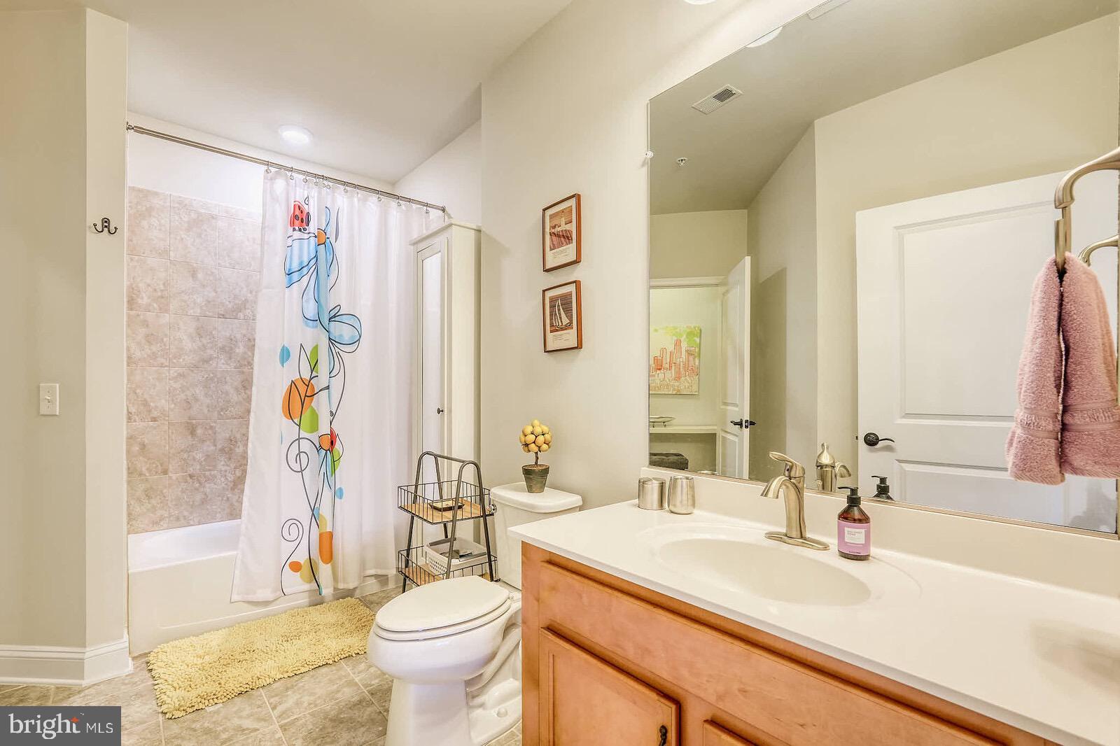 FLATS AT METROWEST - Residential