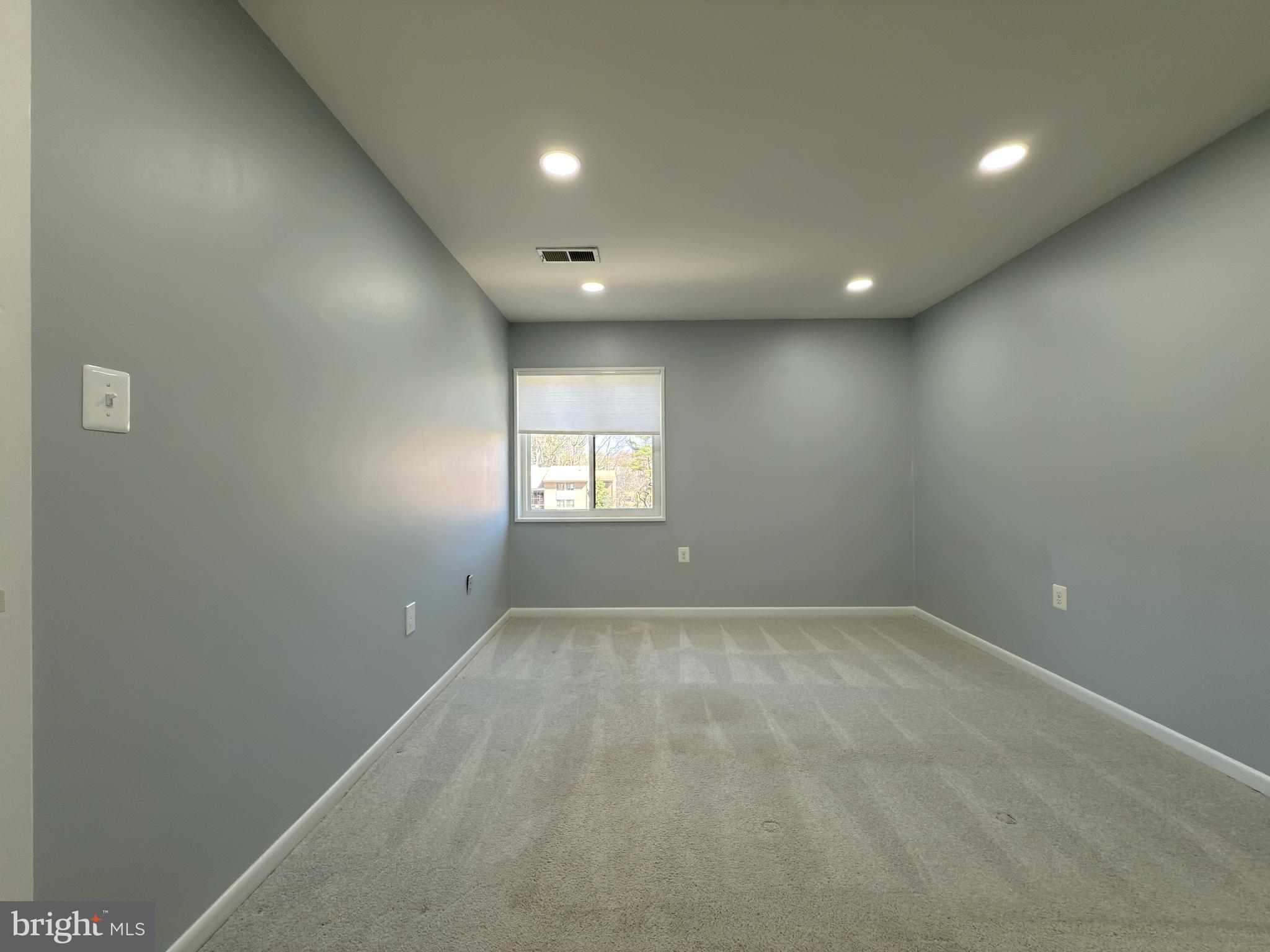 NORTHGATE CONDO - Residential