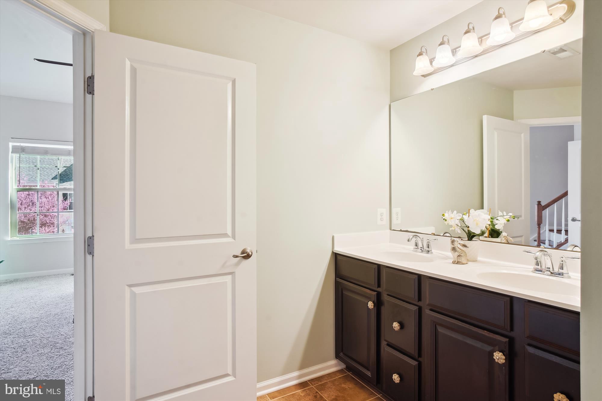 RAINCLIFFE CENTER - Residential