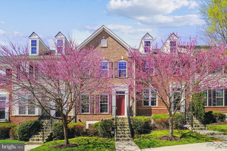 RAINCLIFFE...located in the Historic section of Sykesville - this beautiful, gently lived-in 3 bedroom, 2.5 bath townhome is tucked away in a very popular, convenient neighborhood. The main level is covered in hardwoods, has high ceilings, and offers an open floor plan.  Freshly painted, the natural light flows in. There is a large kitchen with gorgeous granite, ceramic backsplash, double ovens, gas cooking, and a center island.  The breakfast area is complemented with decorative lighting and a French door which opens to the back deck - perfect for entertaining and everyday living. The upper level has an owner's bedroom freshly painted joining a wonderful size bathroom, and stairs to a loft, offering ideal office space, or a separate den. There are two generous size bedrooms and a full bath on this level. The back entry level from the two-car attached garage opens to the laundry room, den, and a bathroom rough-in finished room. This is within close driving distance to downtown Sykesville. Enjoy the outdoors with Piney Run Park, only a 5 minute drive, and convenience to all major commuter routes, and shopping. This move-in ready home offers the perfect blend of comfort, style and functionality.