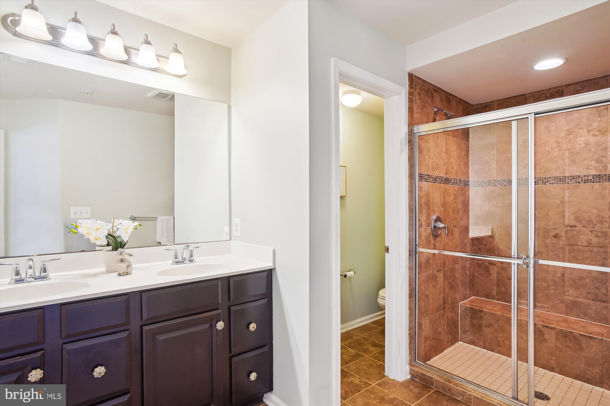 RAINCLIFFE CENTER - Residential