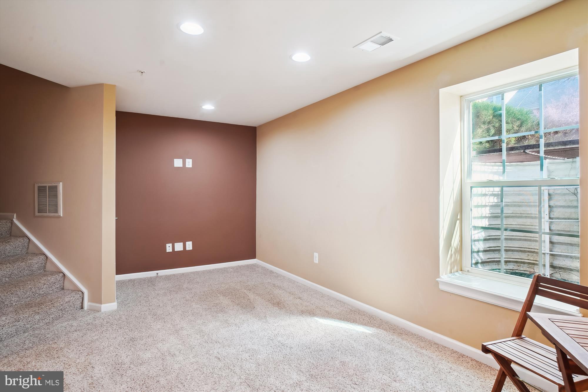 RAINCLIFFE CENTER - Residential