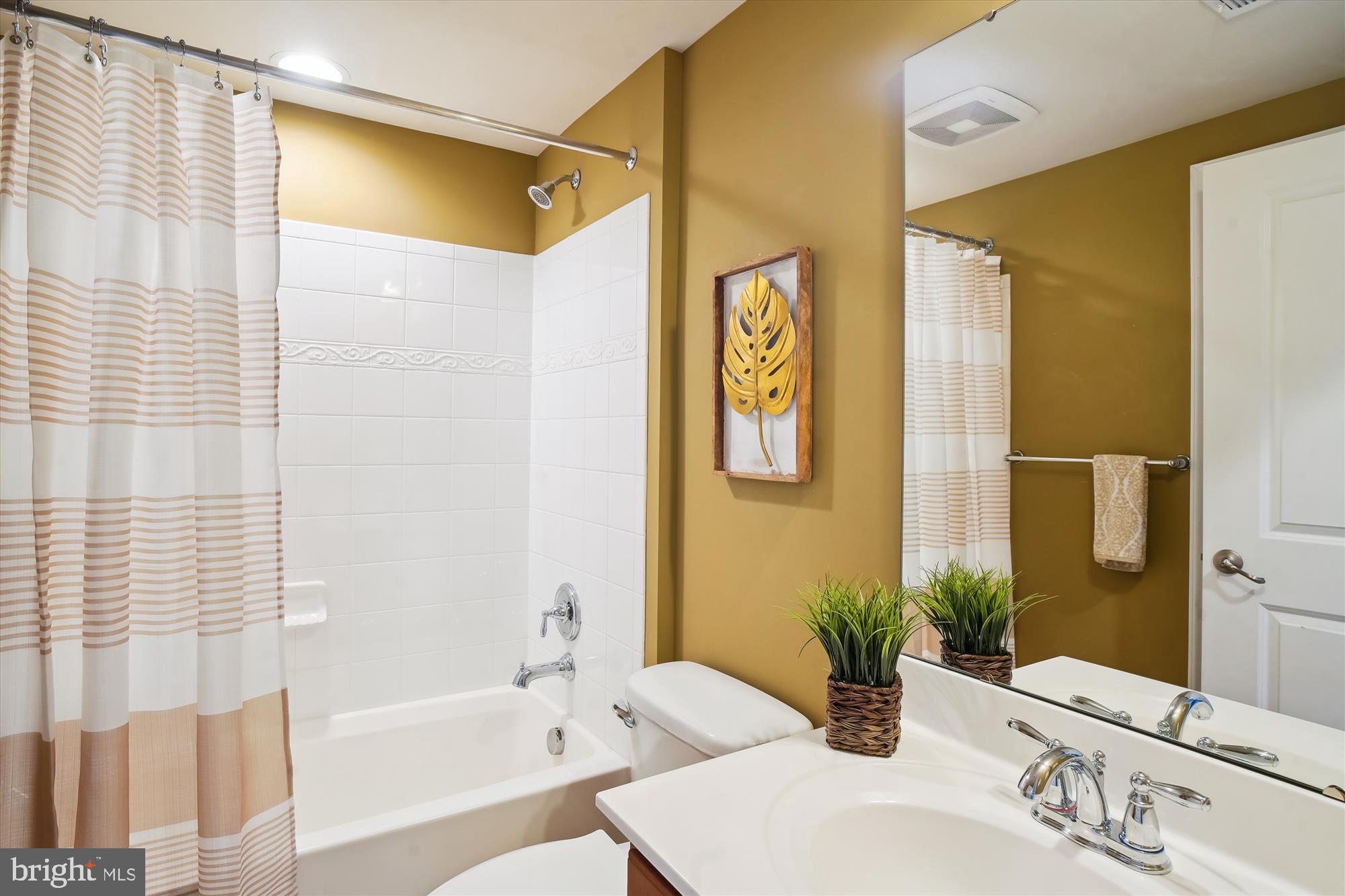 RAINCLIFFE CENTER - Residential