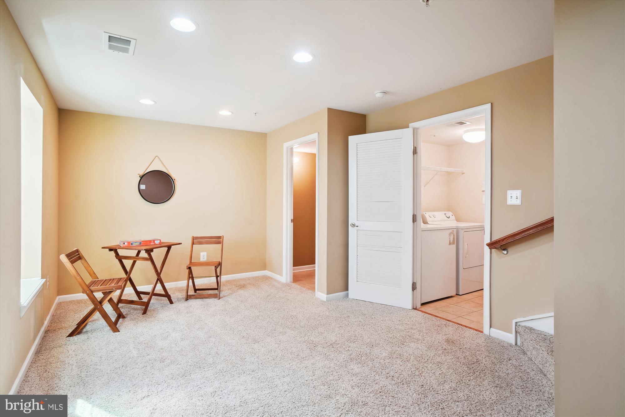 RAINCLIFFE CENTER - Residential