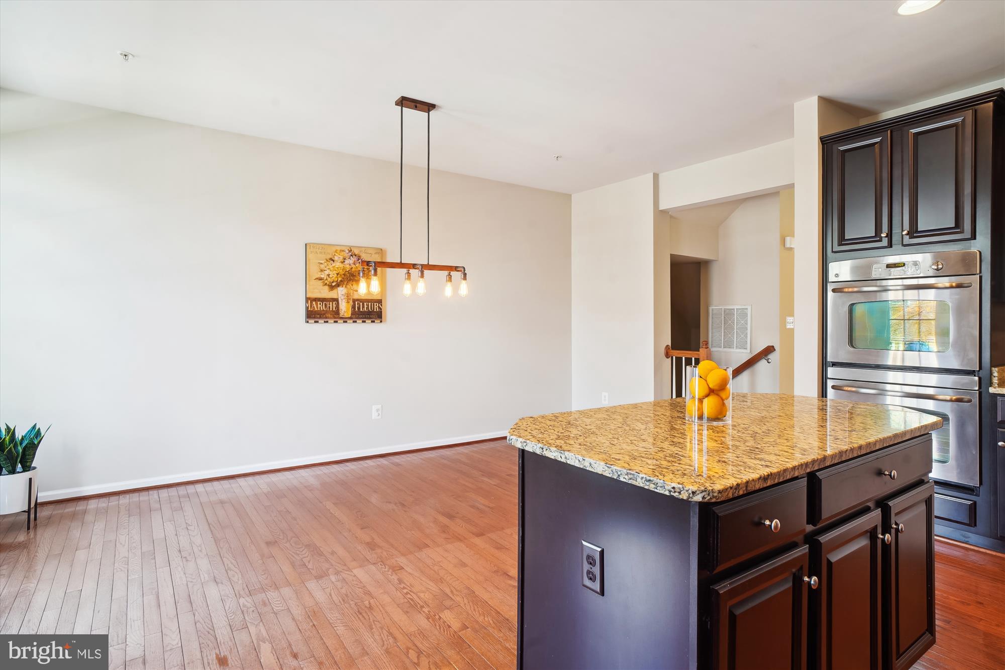 RAINCLIFFE CENTER - Residential