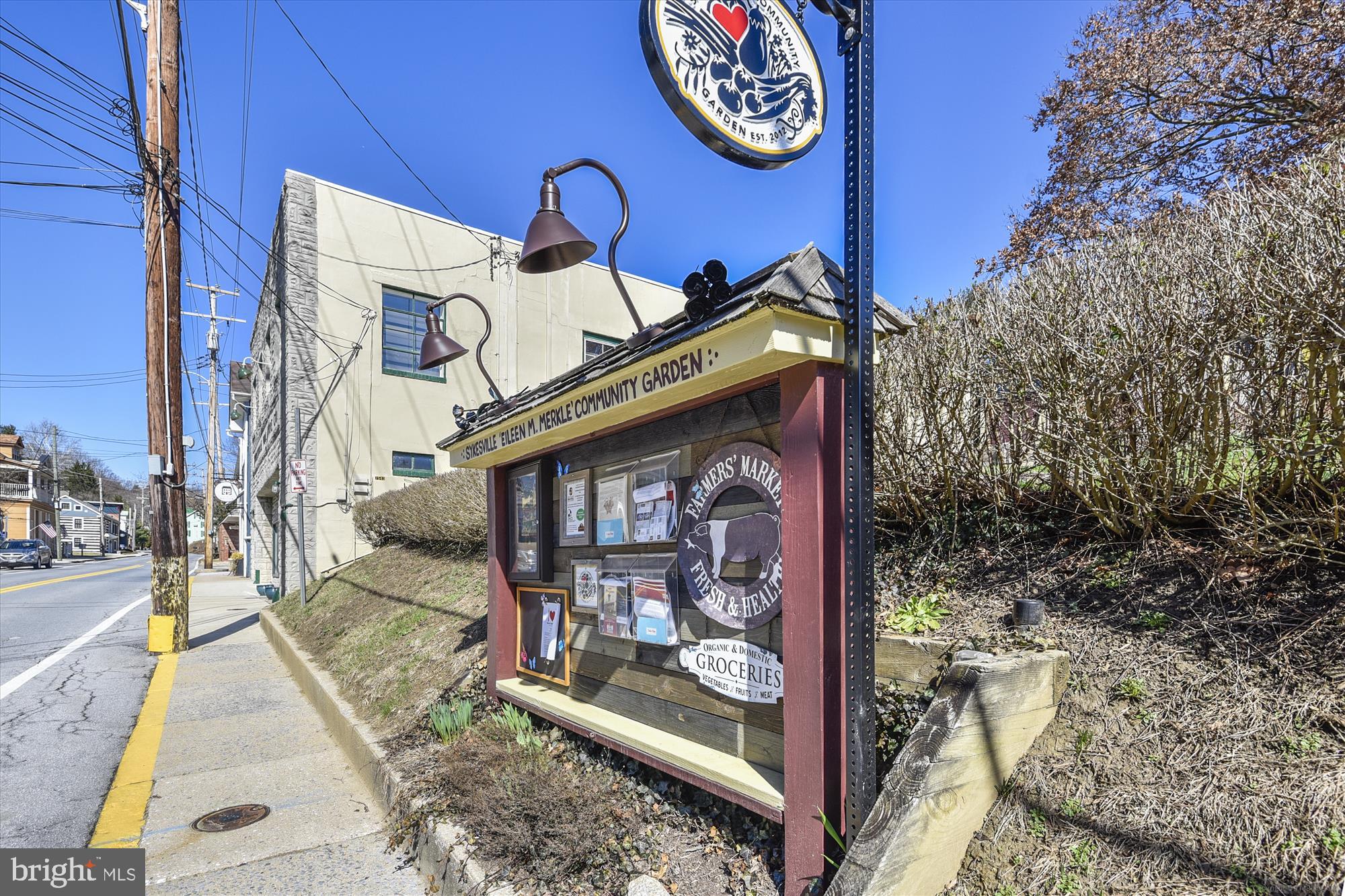 RAINCLIFFE CENTER - Residential