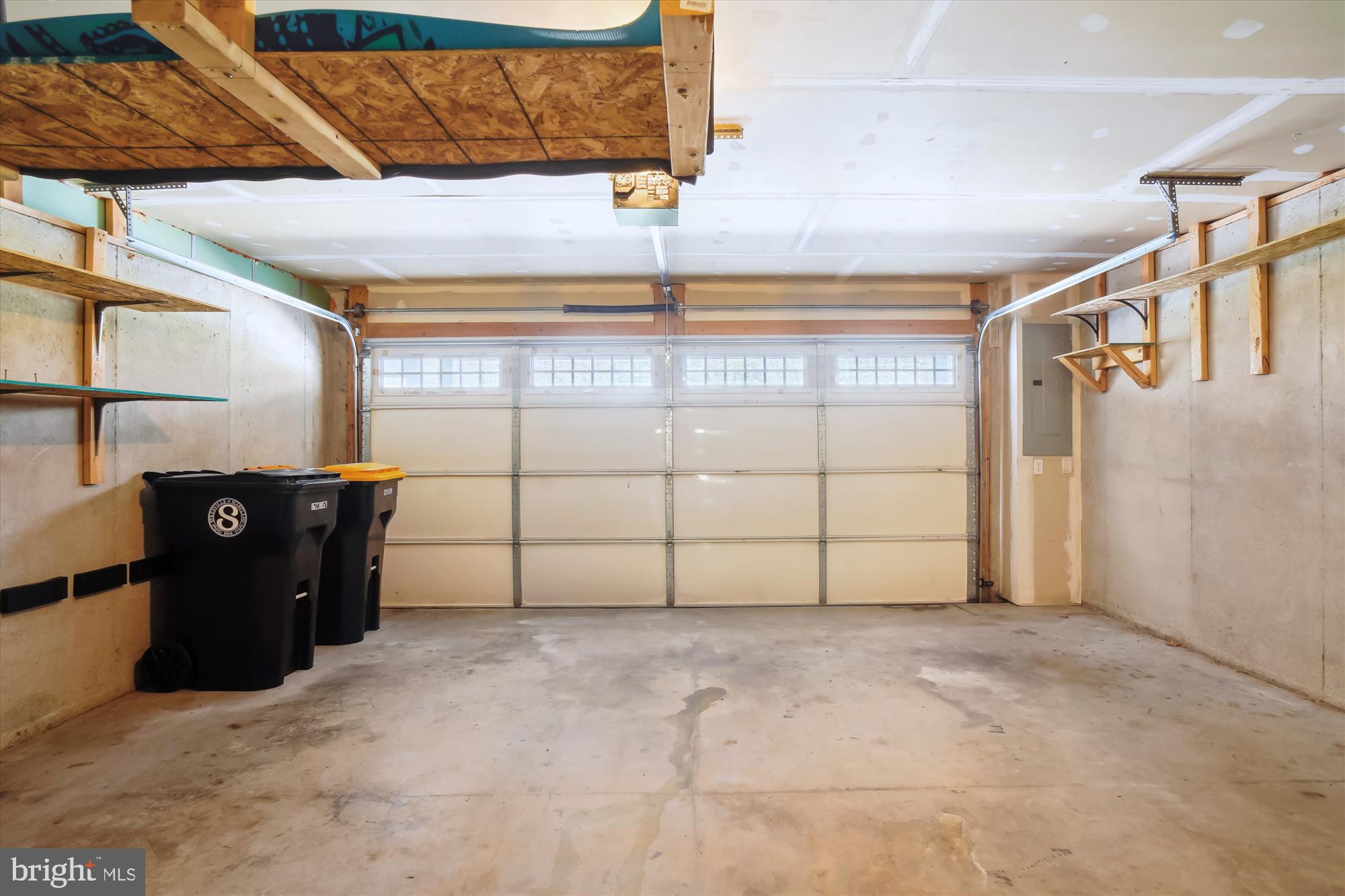 RAINCLIFFE CENTER - Residential