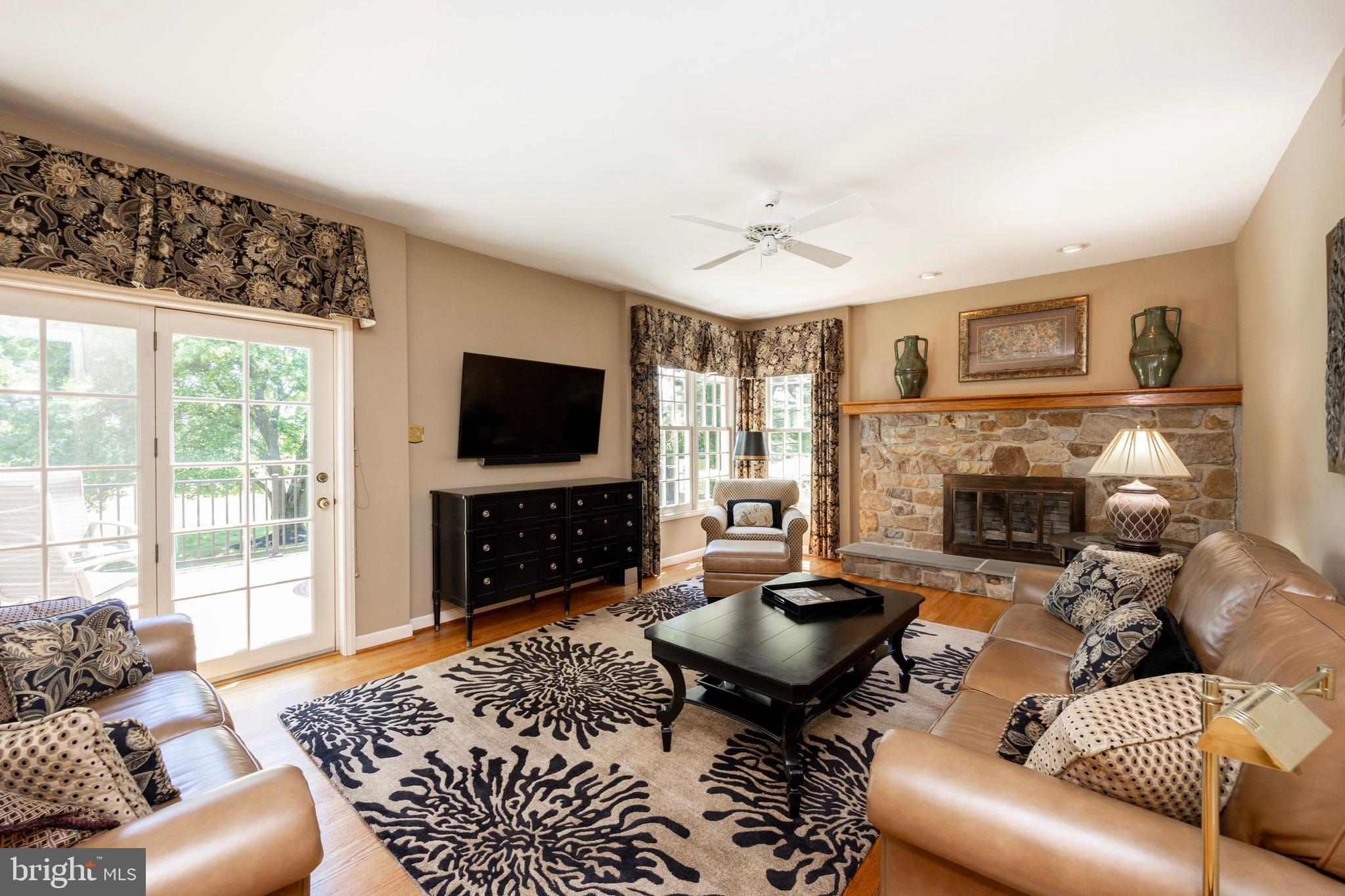 BRAMPTON CHASE - Residential