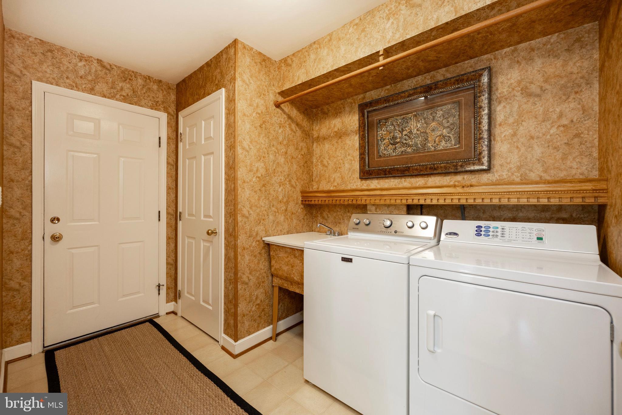 BRAMPTON CHASE - Residential