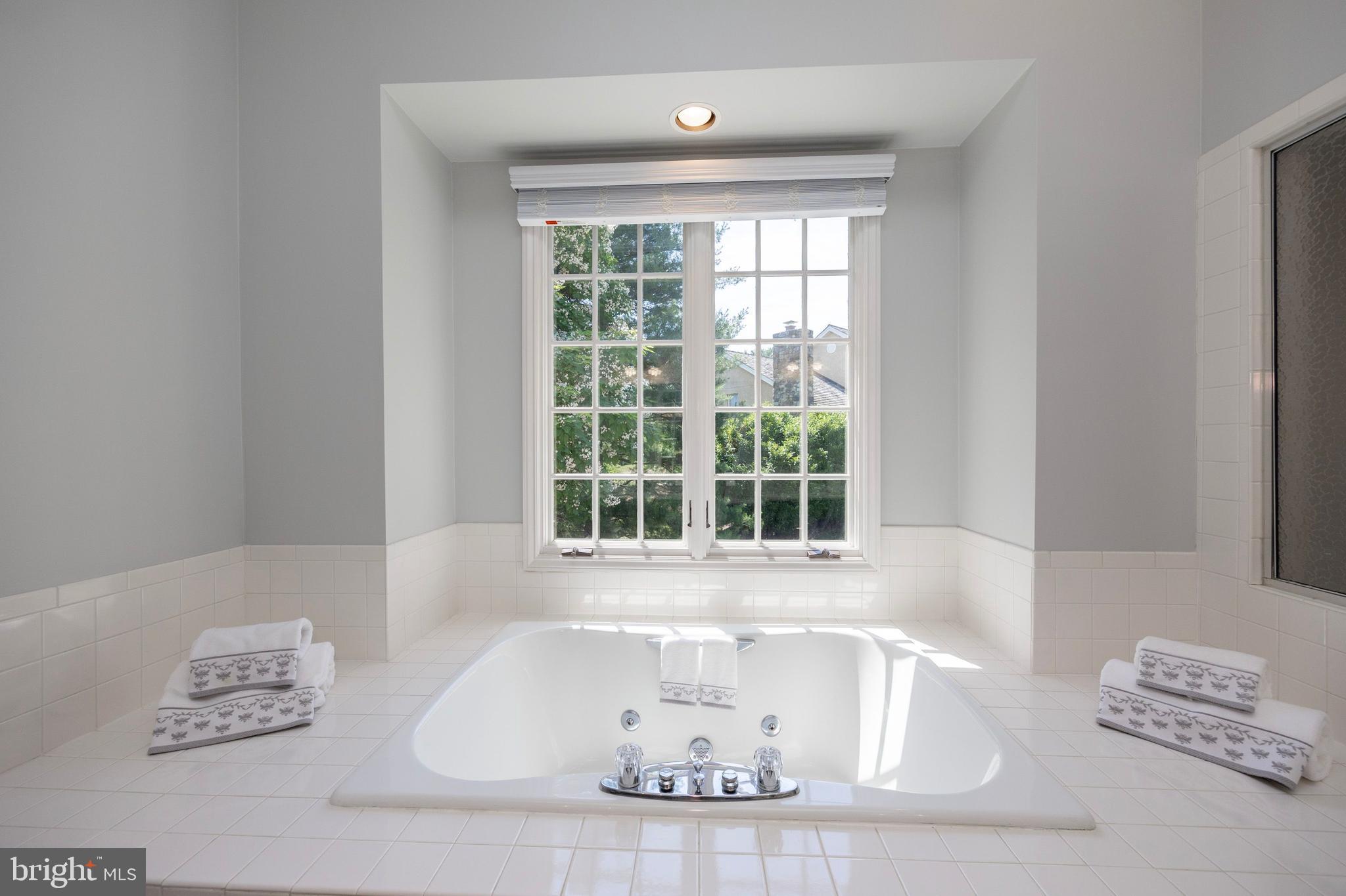 BRAMPTON CHASE - Residential