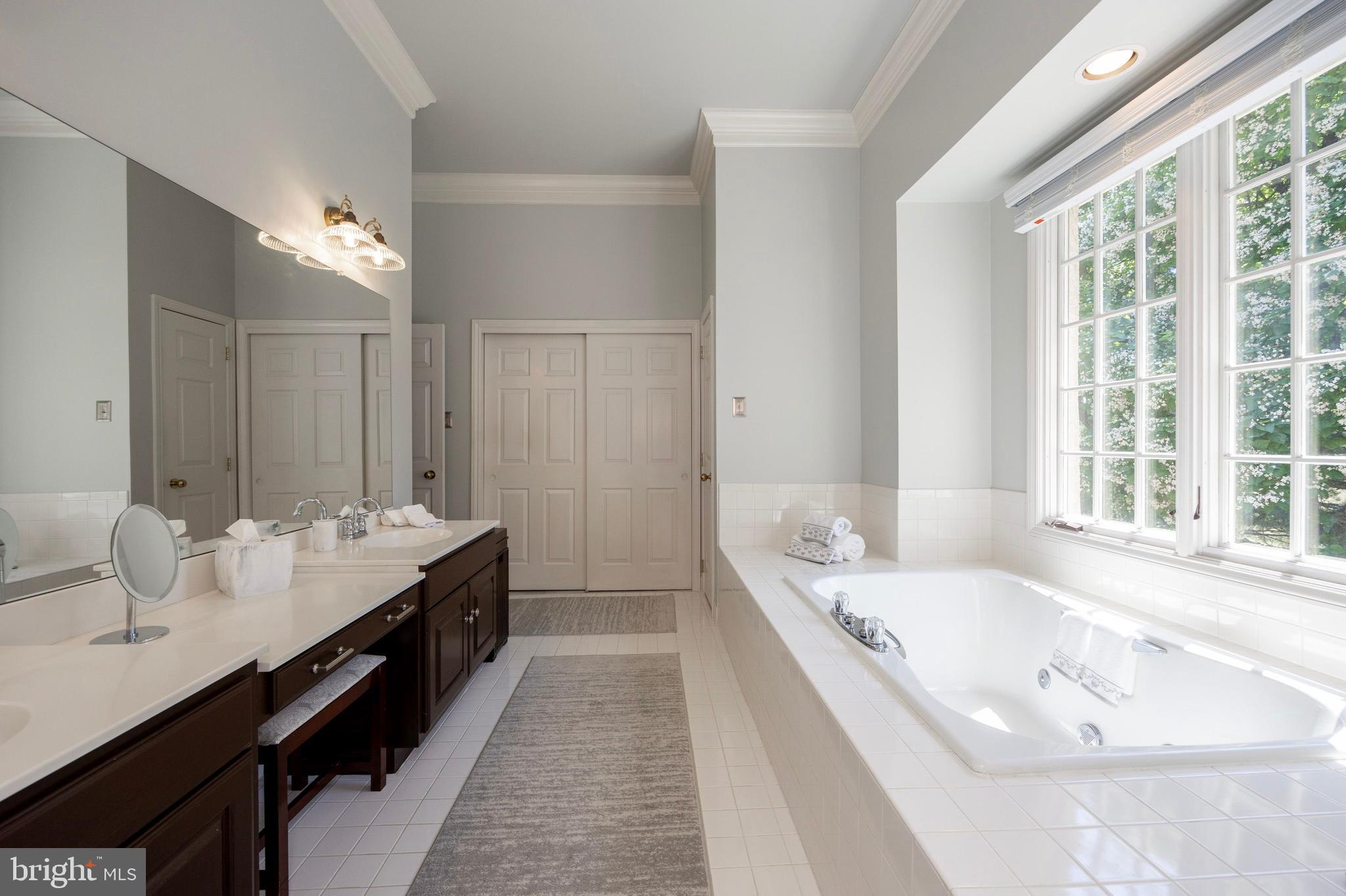 BRAMPTON CHASE - Residential