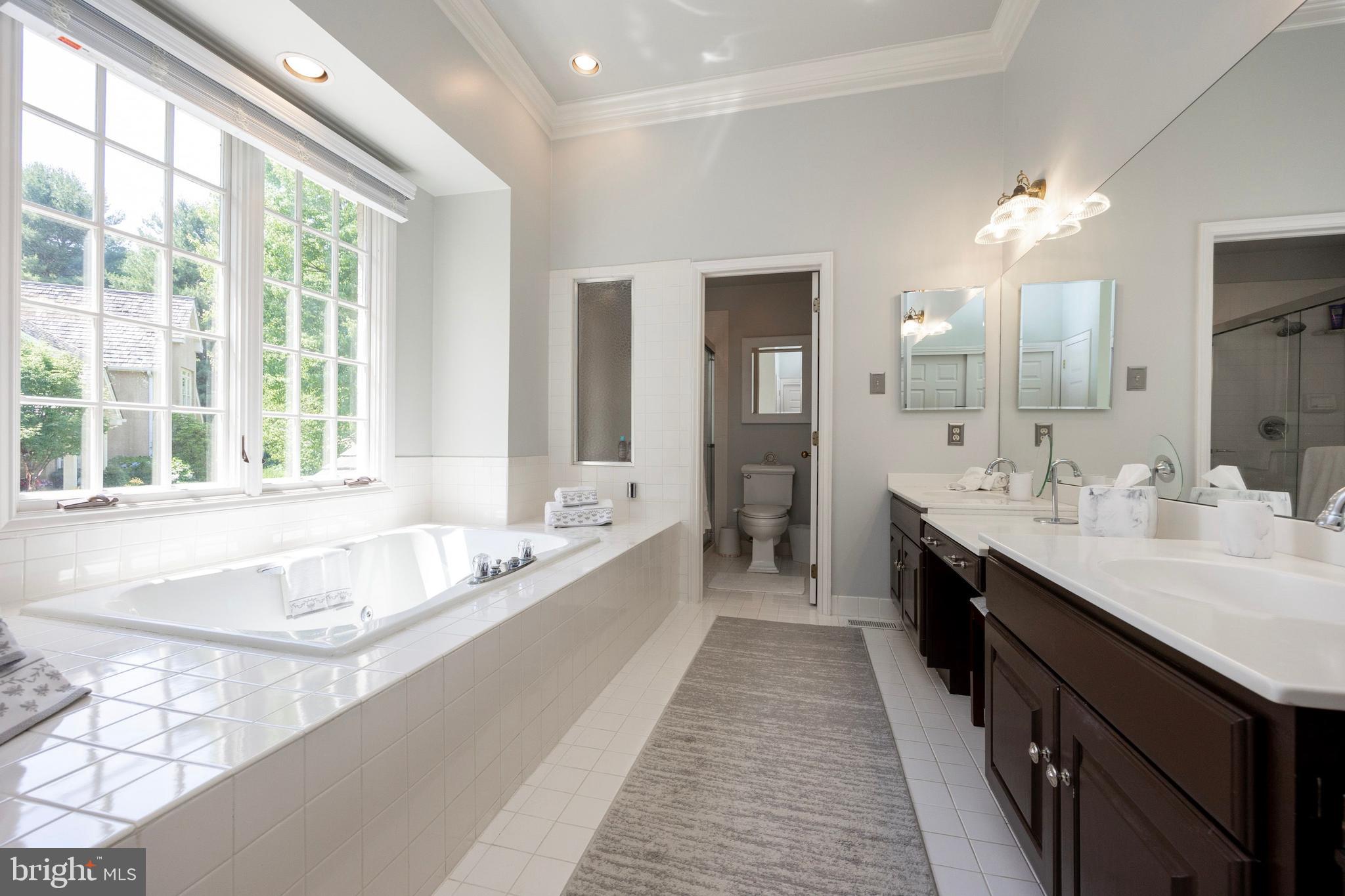 BRAMPTON CHASE - Residential