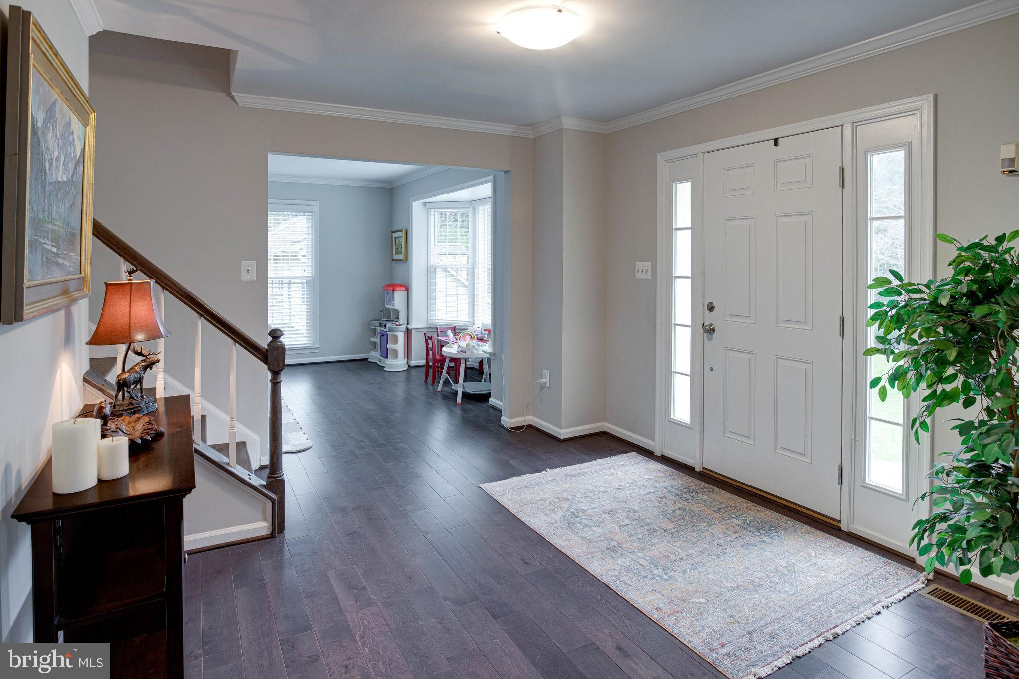 OAKTON MILL ESTATES - Residential