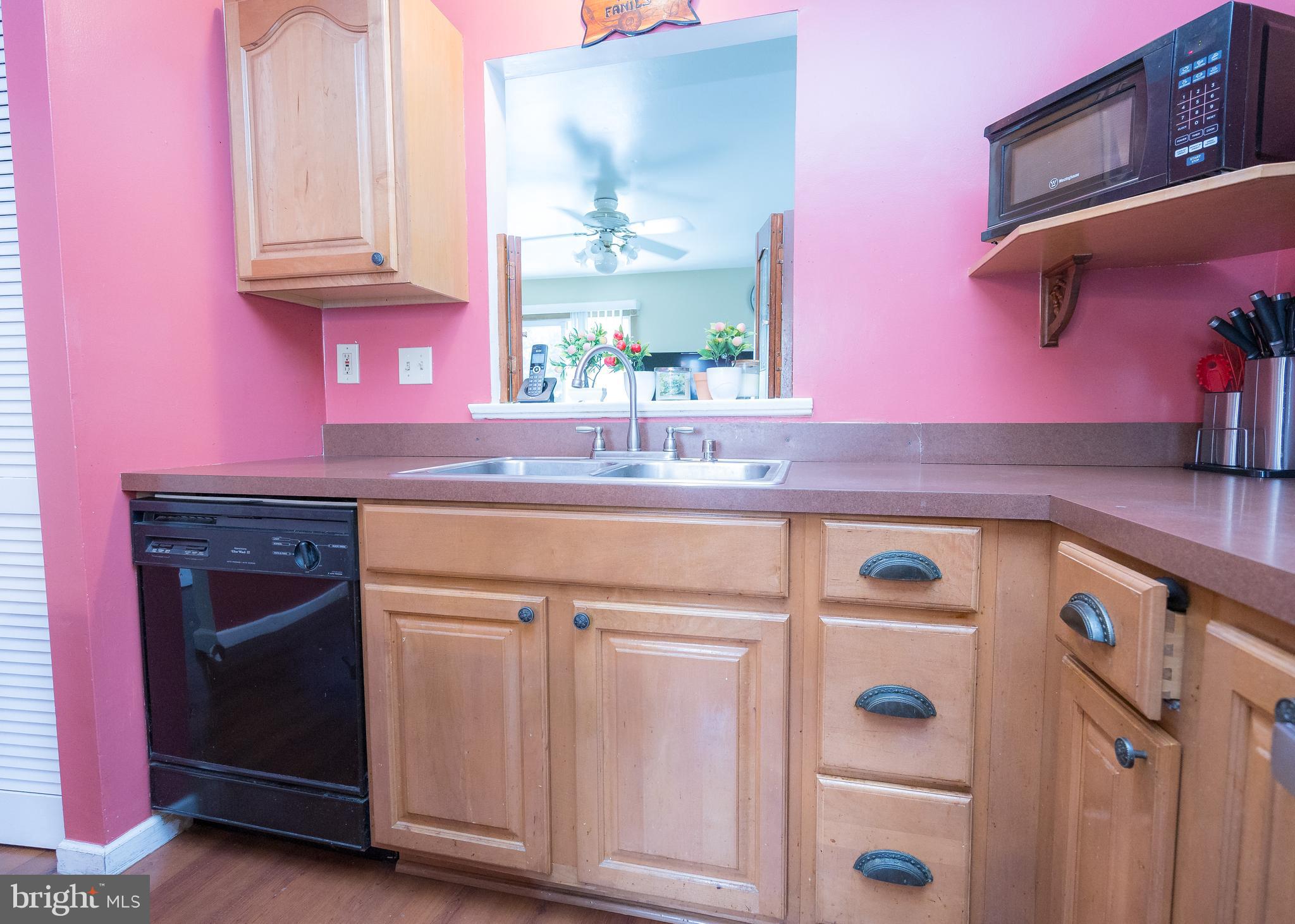 1136 OLD FORGE ROAD