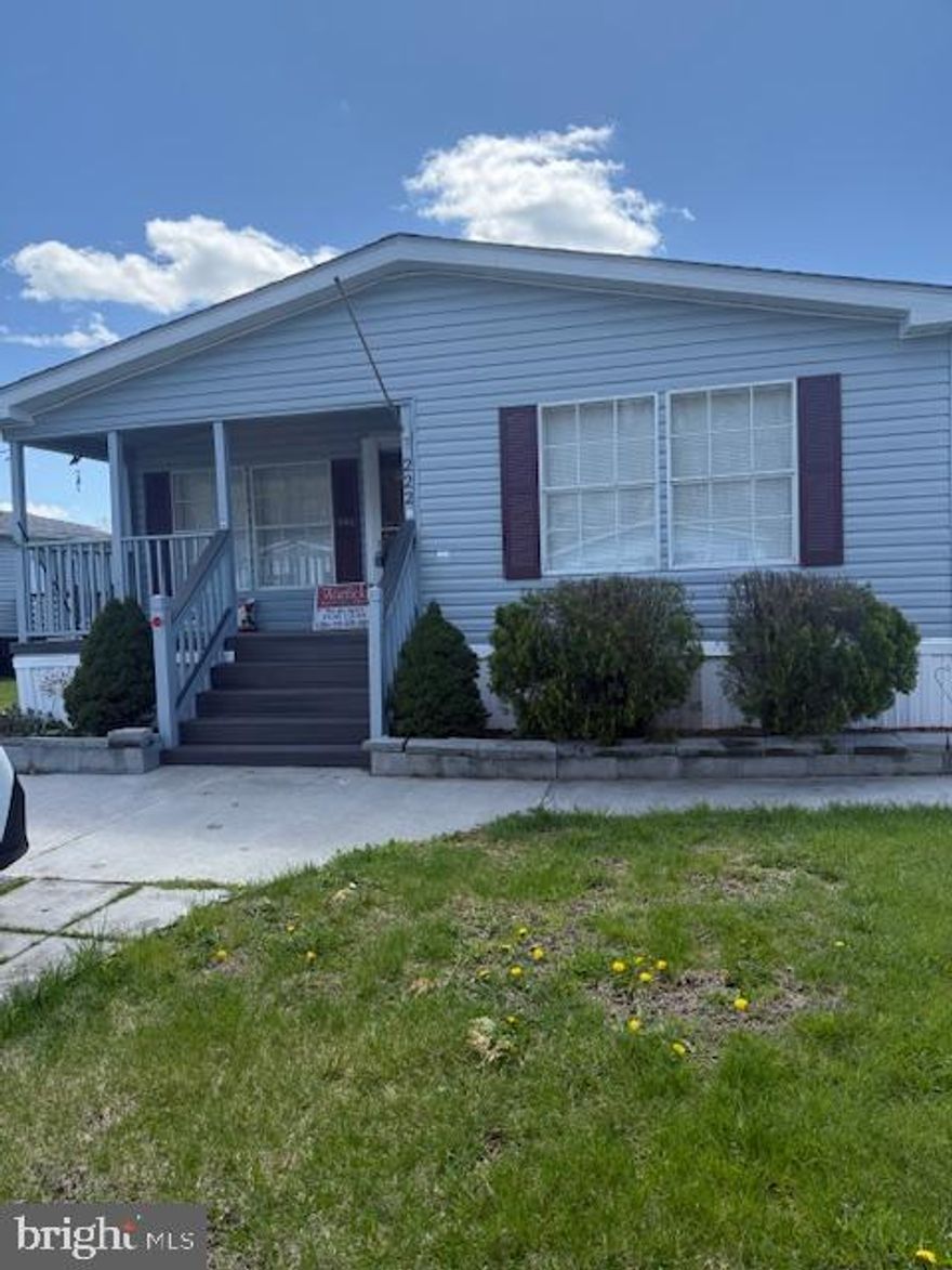 1998 Fleetwood 3 bedroom 2 bathroom double wide manufactured home in Aberdeen. Clean park and quiet area and street. Some renovations were done and the low price leaves funds to complete updating if new owners want. Main bedroom is large with an en-suite bathroom and a large walk in closet. Open concept with living room/ dining room/ kitchen areas. Luxury plank flooring throughout. Features coat closet and linen closet in the hallway. Lots of natural light! Covered front porch with trex like surface - no maintenance required. Side porch and lots of green space around the home. Washer, dryer, dishwasher, built in microwave, stove, refrigerator, energy efficient HVAC and roof are a  year old. House is all electric. Shed is included.  Must be park approved, current lot rent is $875.00. Home is located in Bush River Manor.    Needs some TLC but get a doublewide at a single wide price.