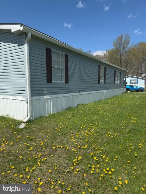 BUSH RIVER MANOR - Residential