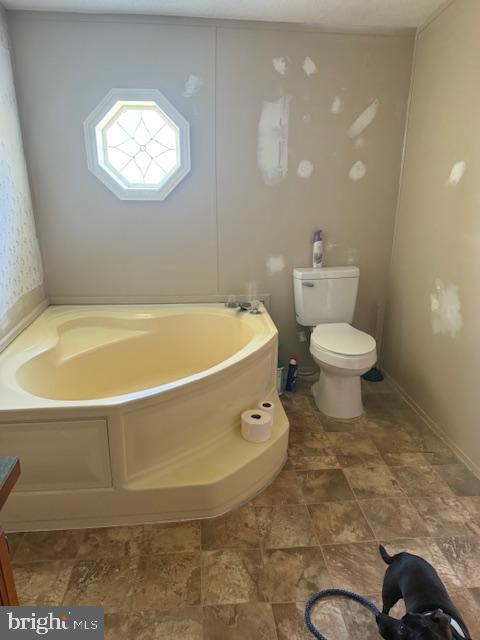 BUSH RIVER MANOR - Residential