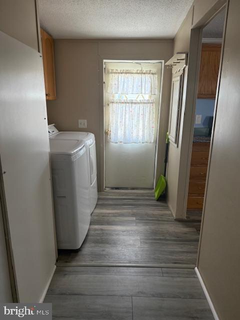 BUSH RIVER MANOR - Residential