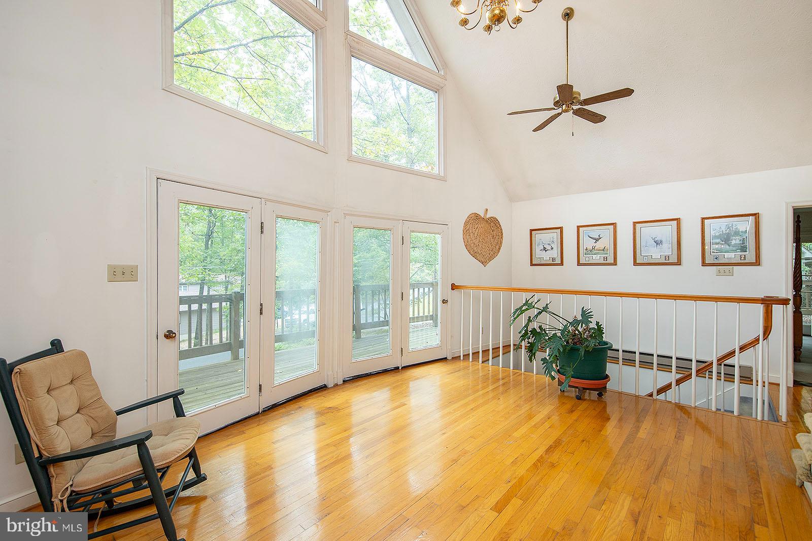 LAKE HOLIDAY ESTATES - Residential