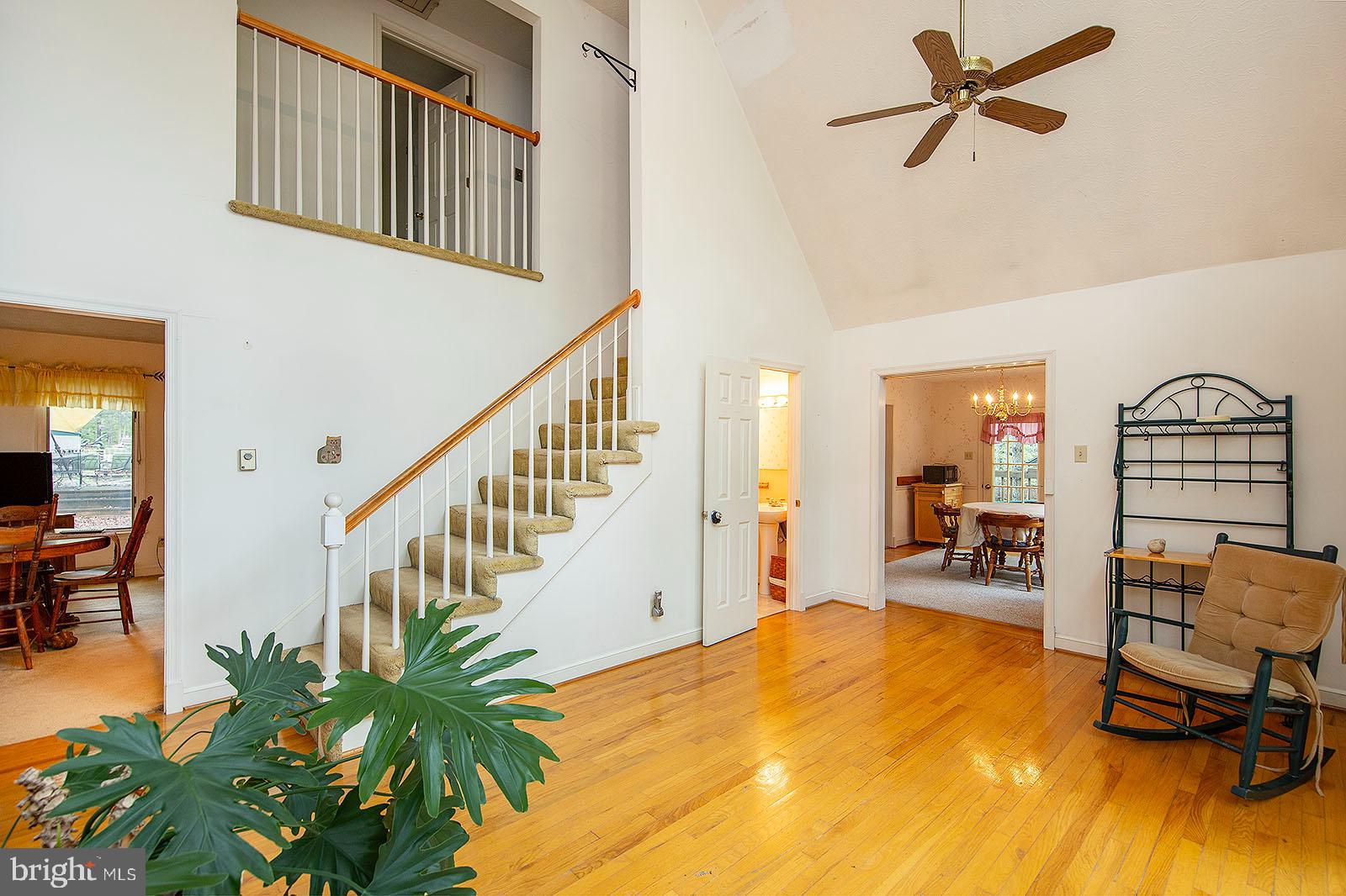 LAKE HOLIDAY ESTATES - Residential