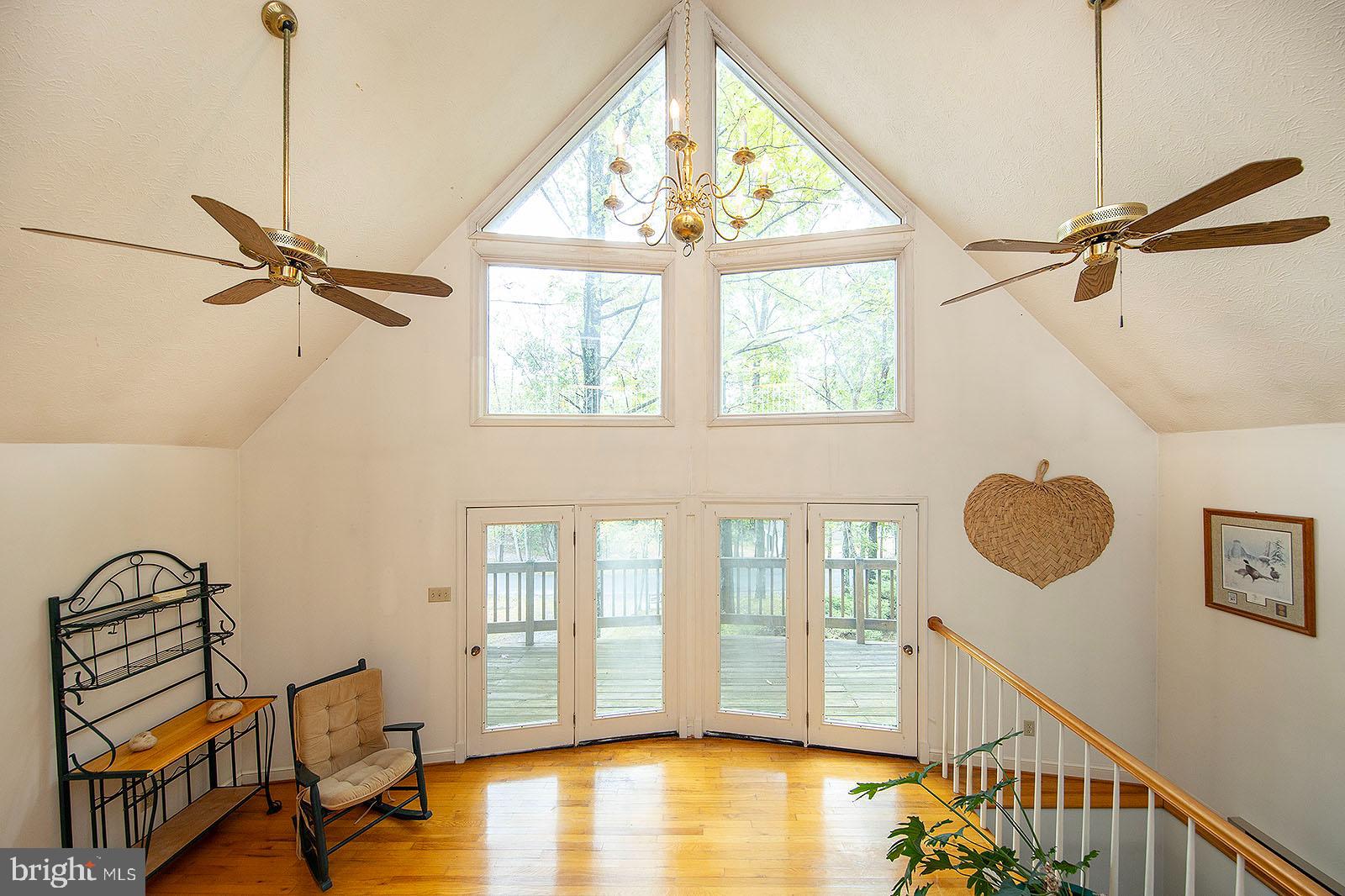 LAKE HOLIDAY ESTATES - Residential