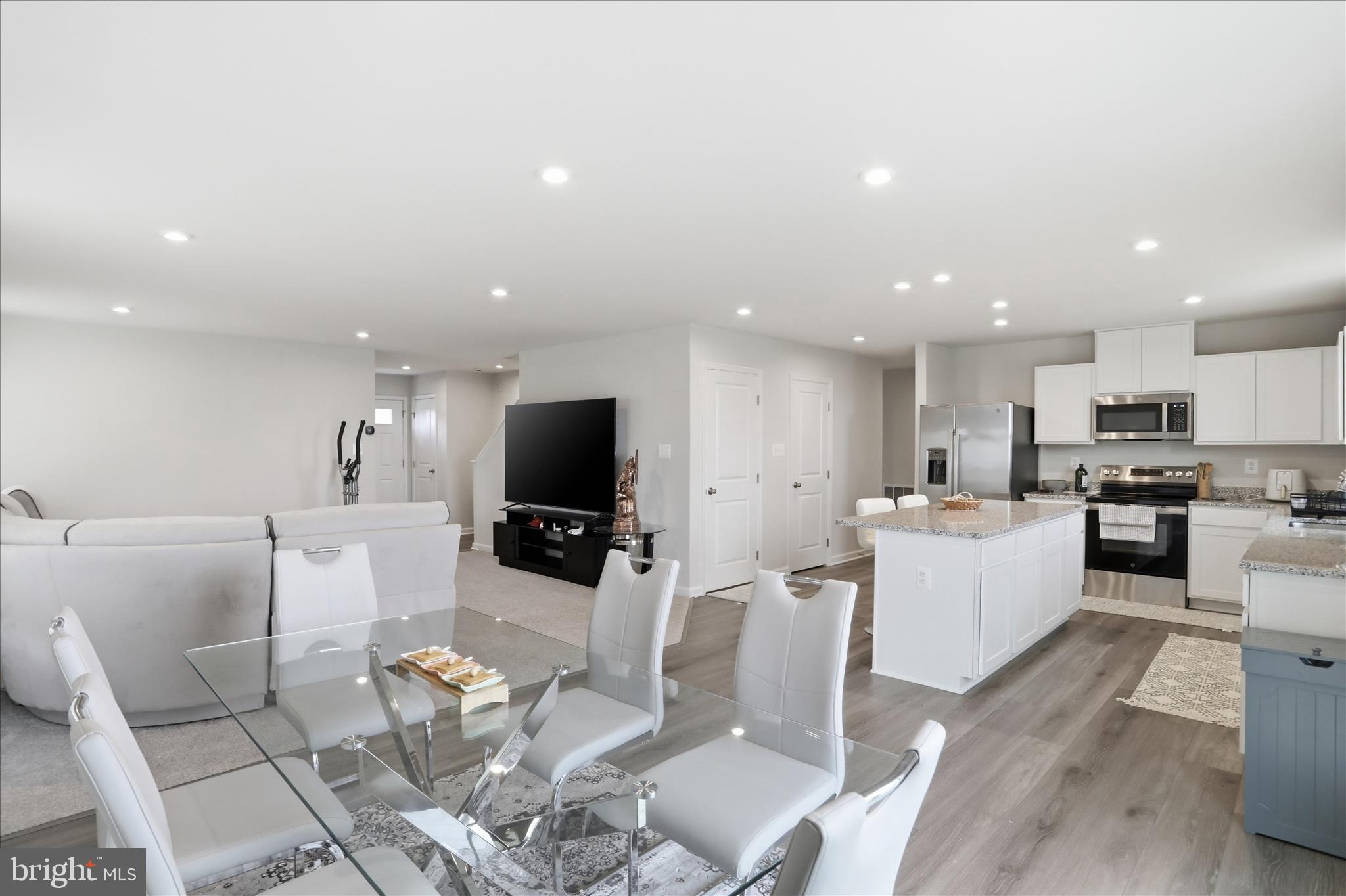 LAURICH GEMS SOUTH - Residential
