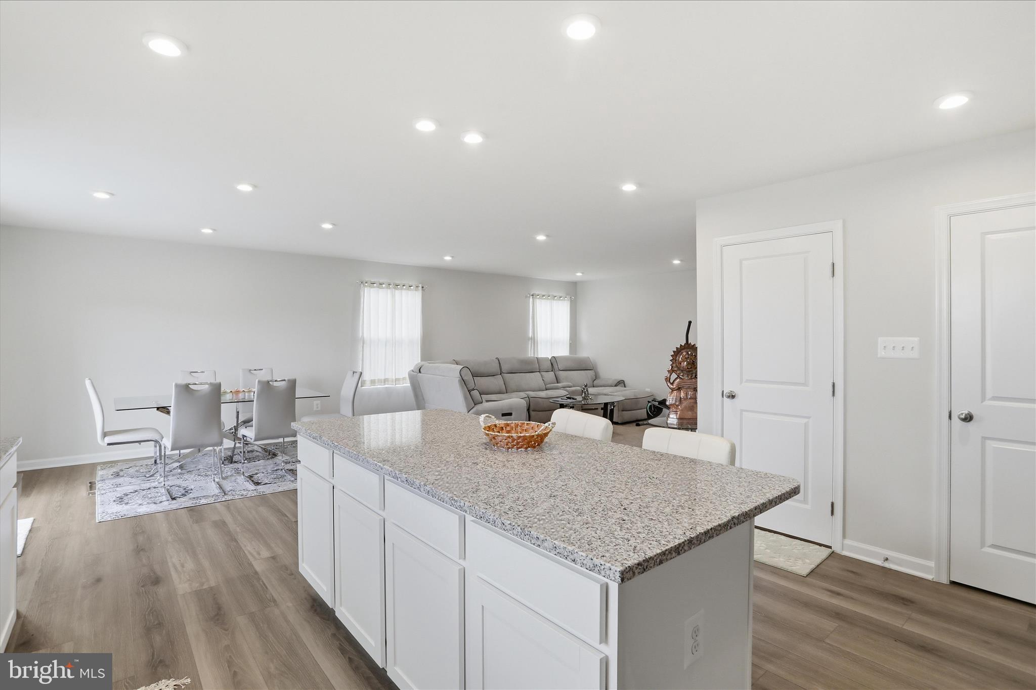 LAURICH GEMS SOUTH - Residential