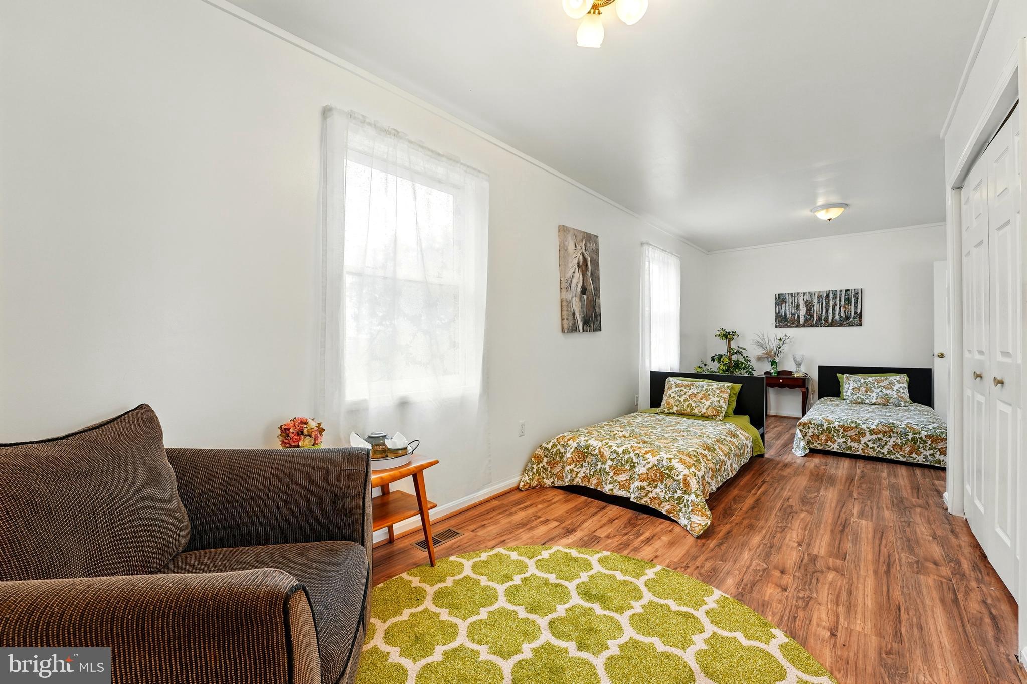 RIVER RIDGE - Residential