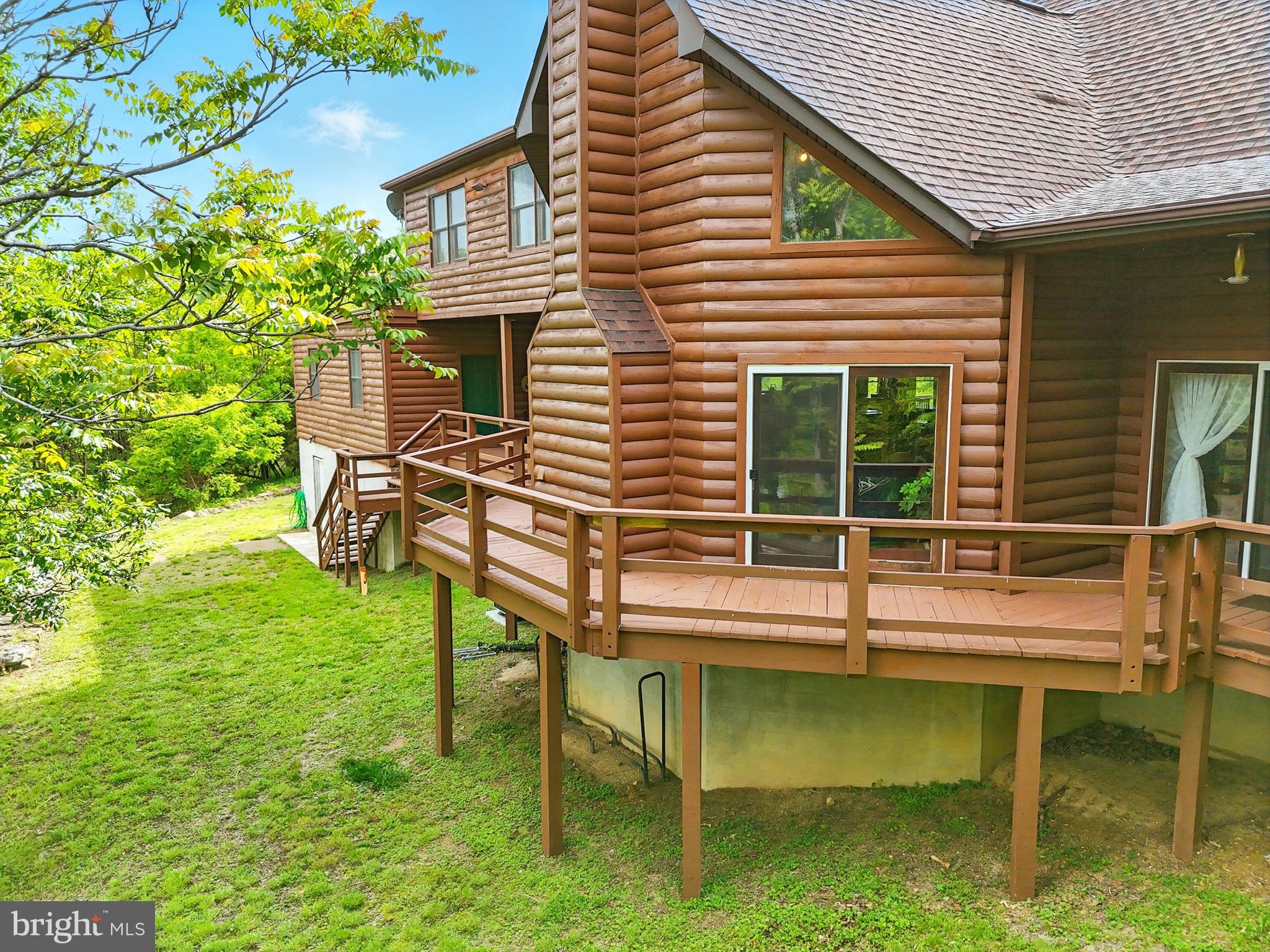 RIVER RIDGE - Residential