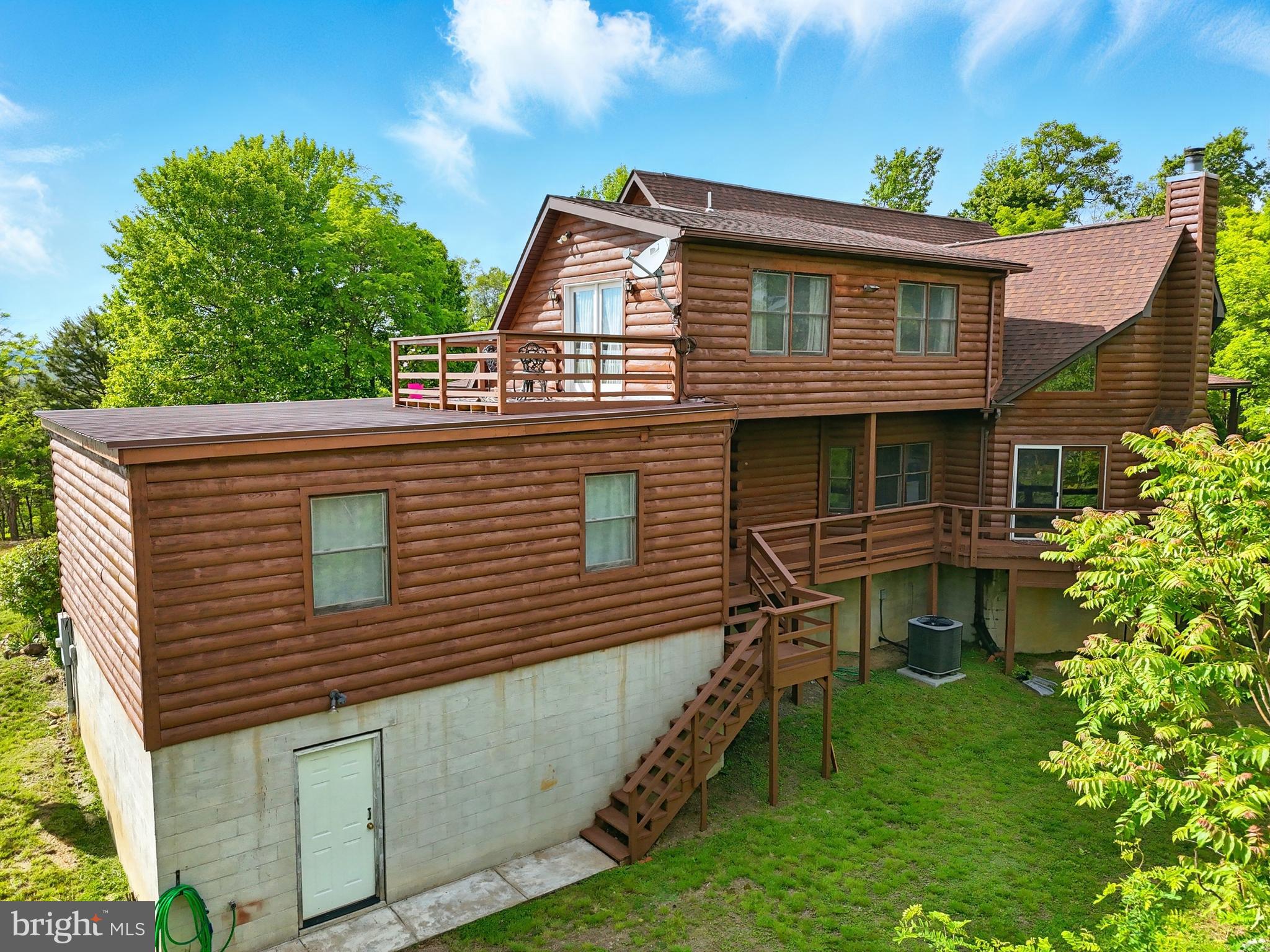 RIVER RIDGE - Residential