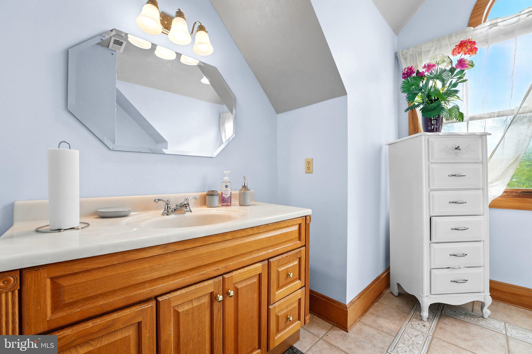 RIVER RIDGE - Residential