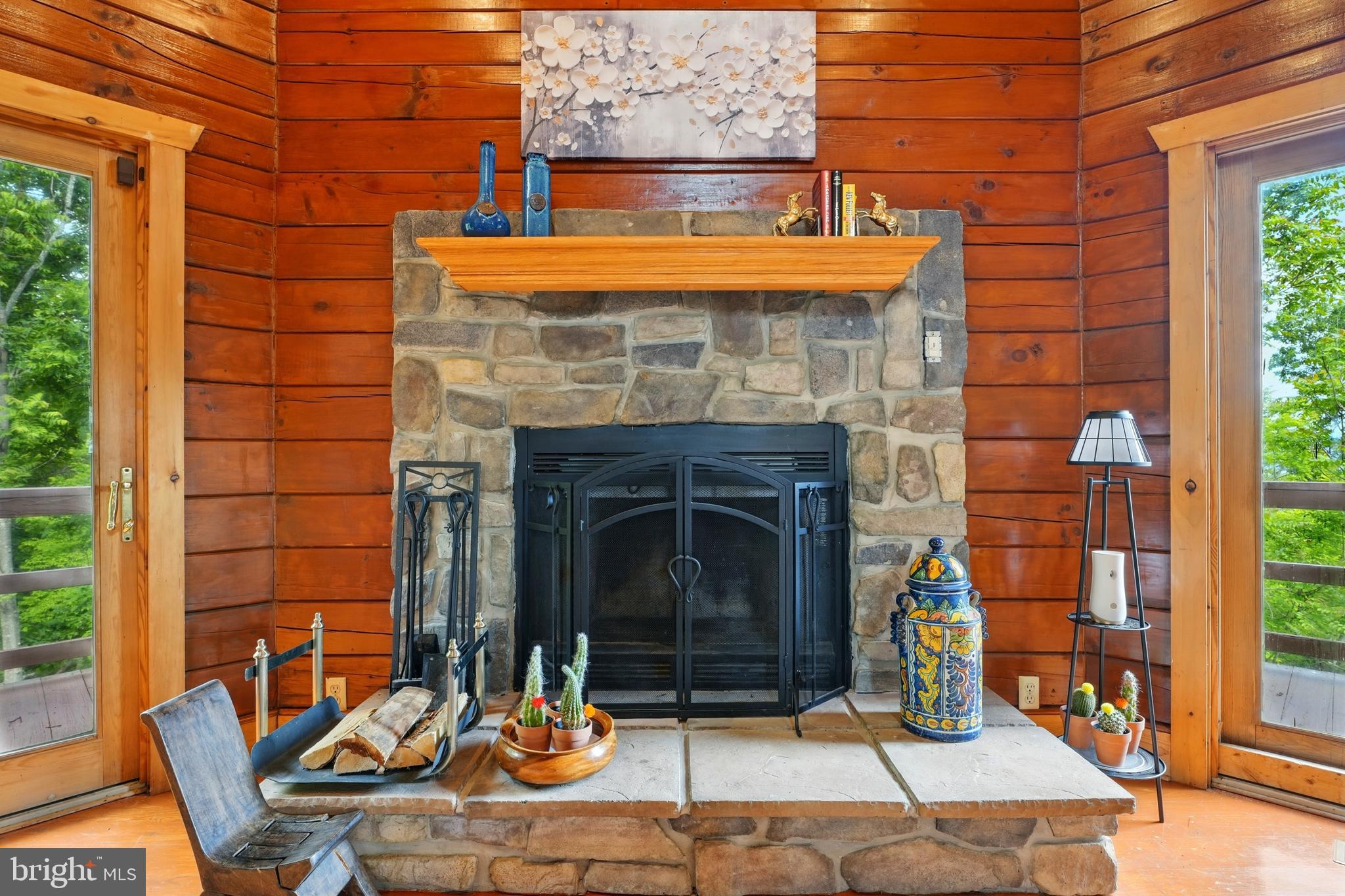 RIVER RIDGE - Residential