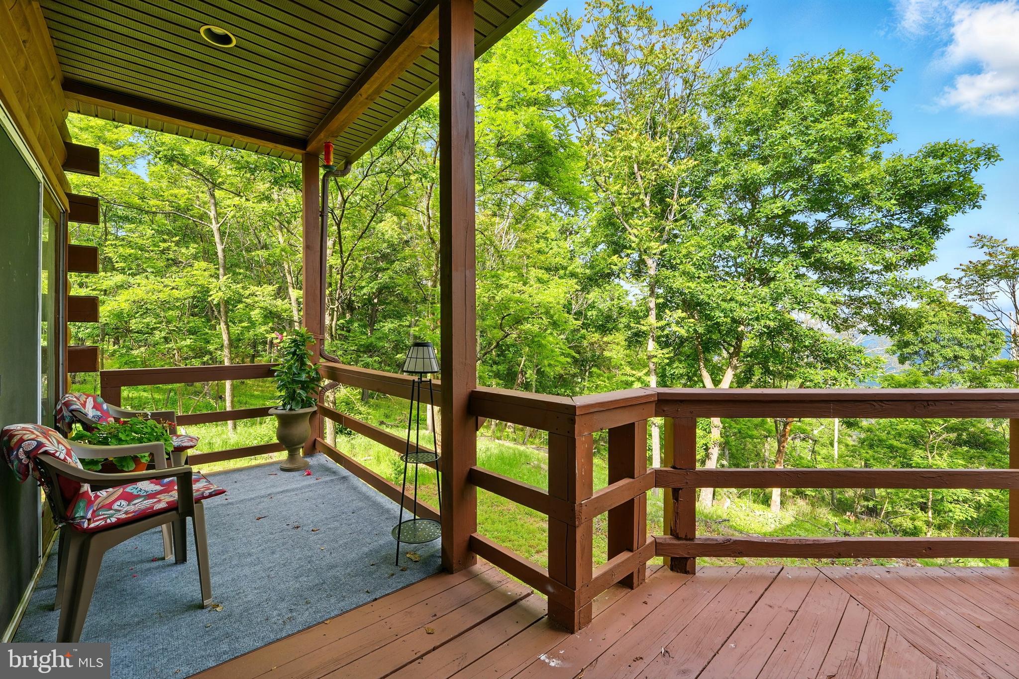 RIVER RIDGE - Residential