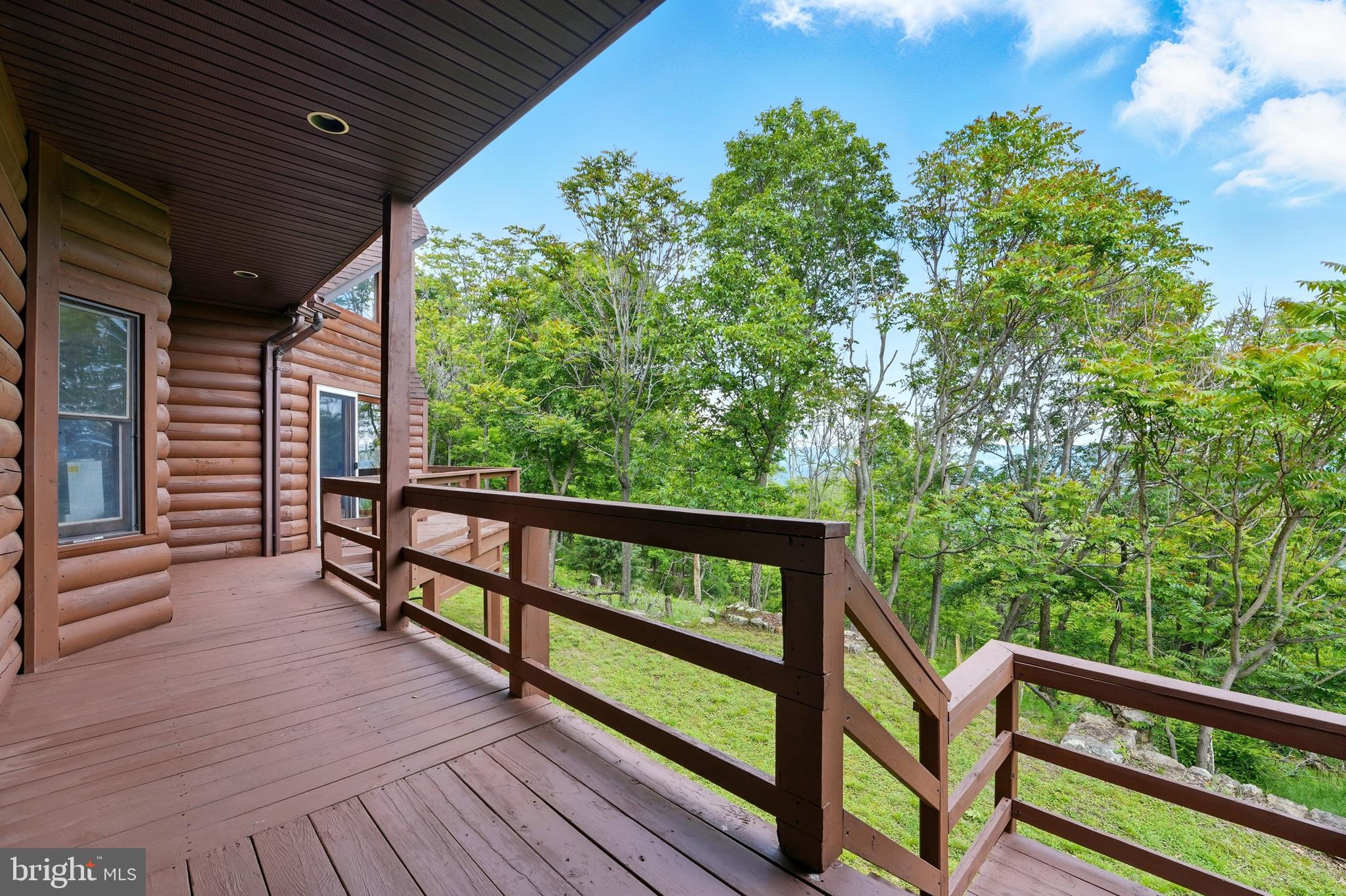 RIVER RIDGE - Residential