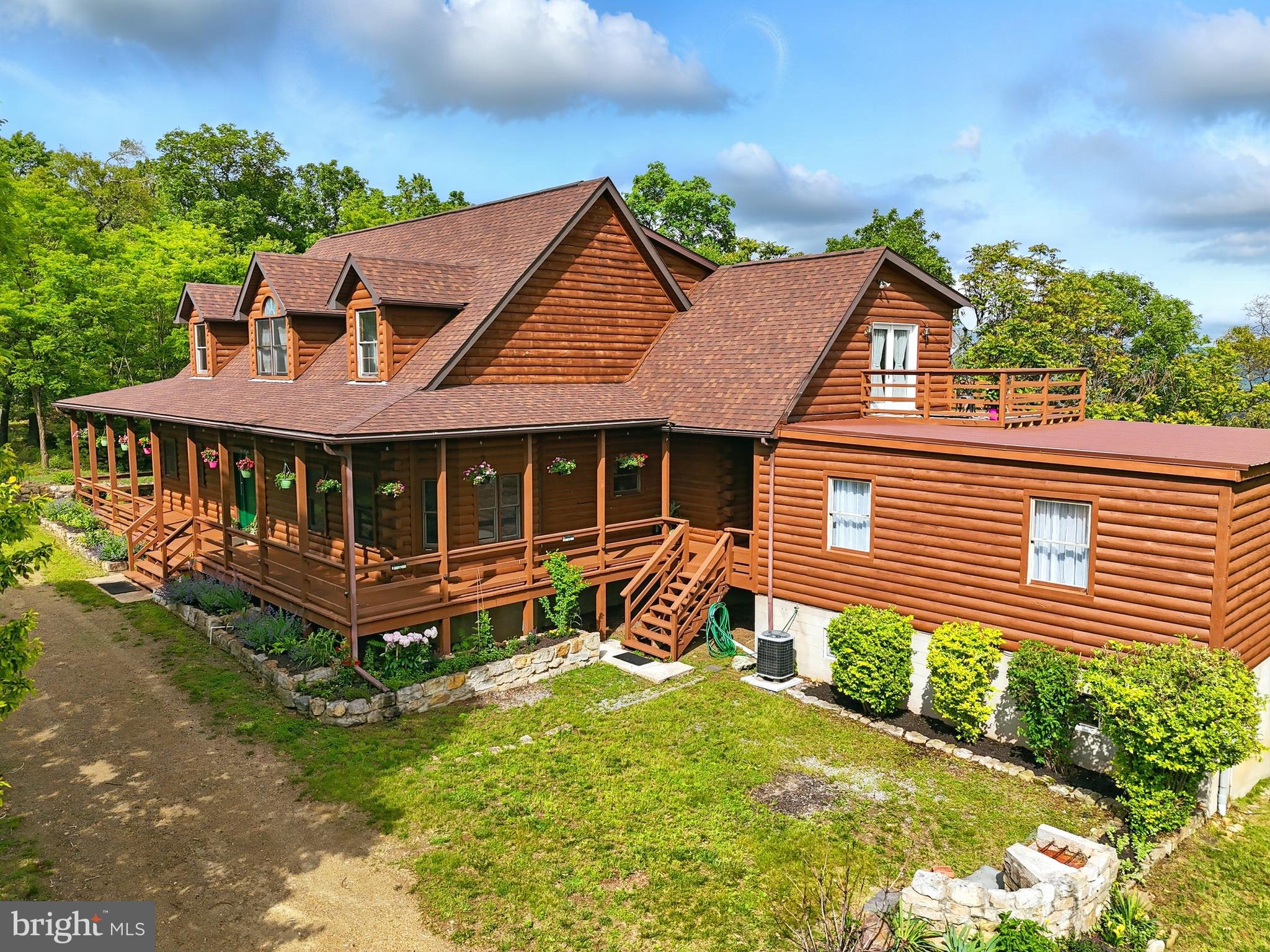 RIVER RIDGE - Residential