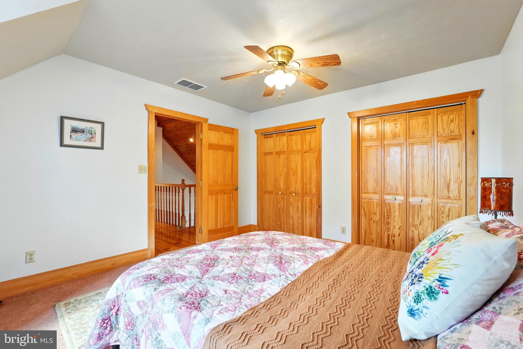 RIVER RIDGE - Residential