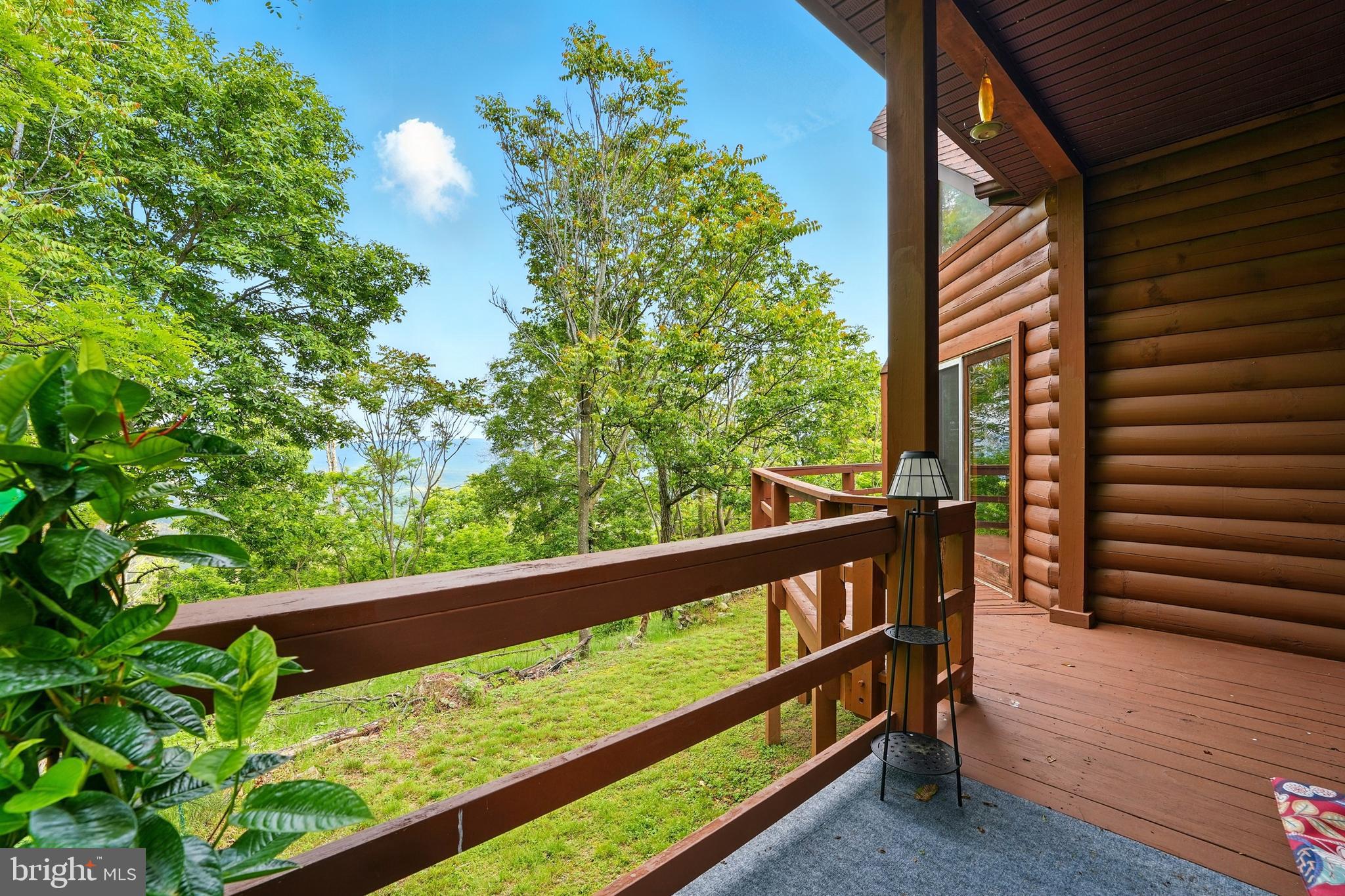 RIVER RIDGE - Residential