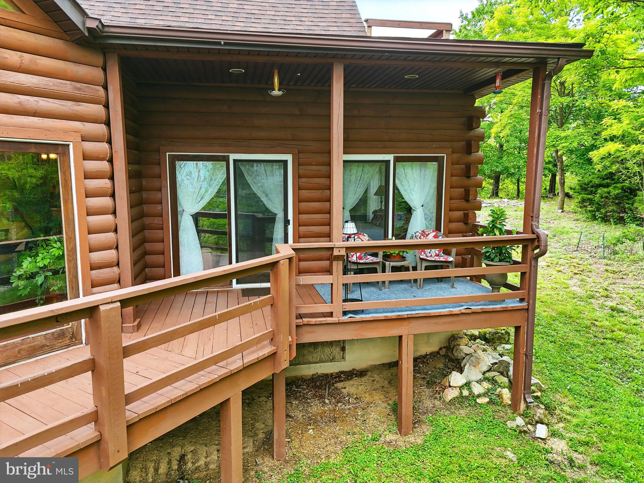 RIVER RIDGE - Residential