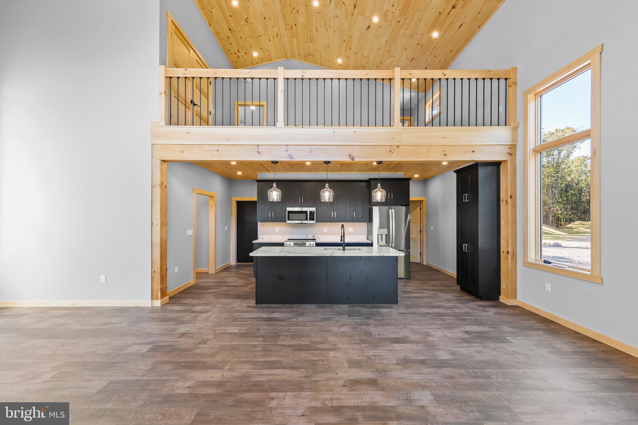 BLUFFS ON THE POTOMAC - Residential