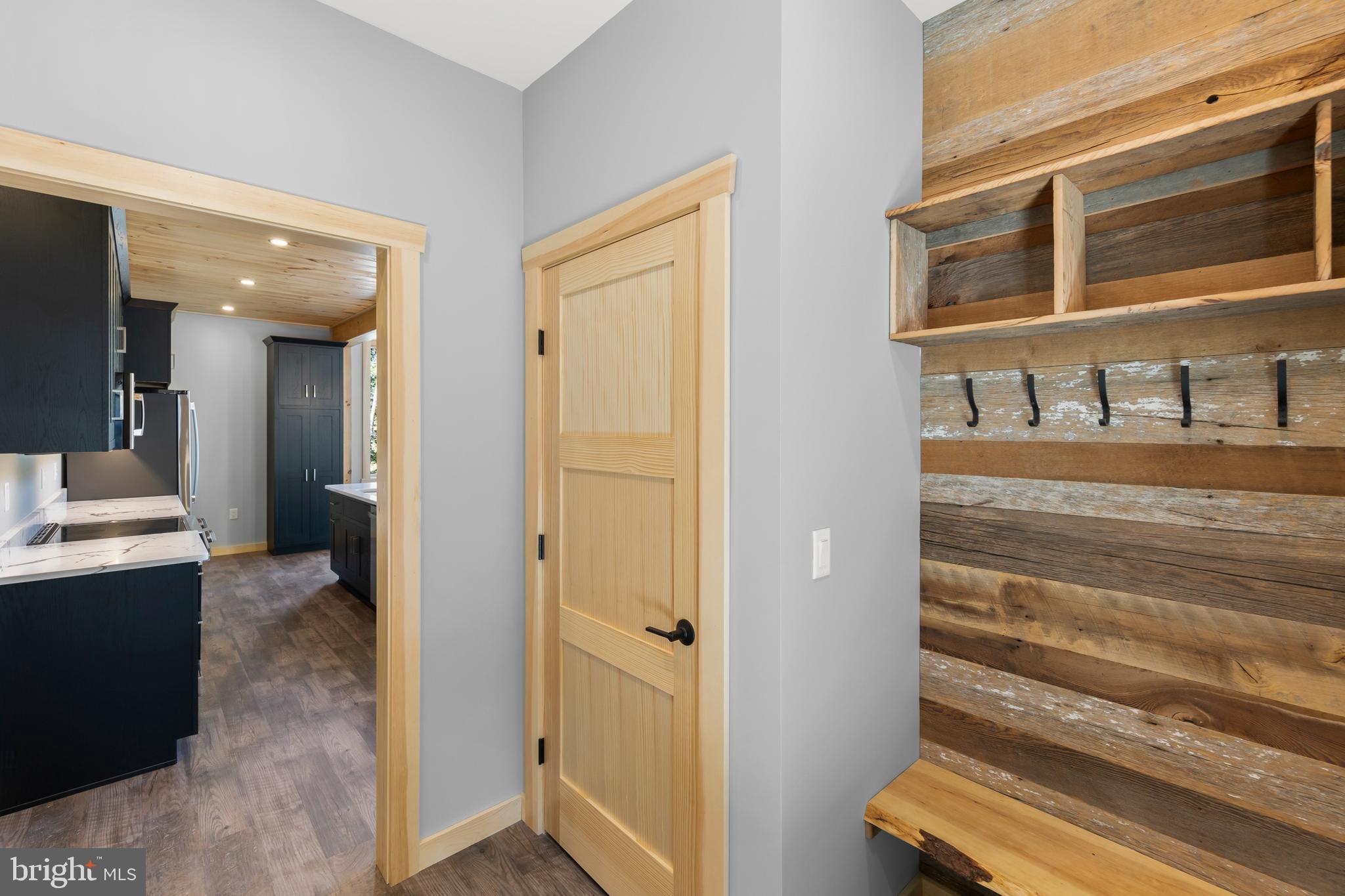 BLUFFS ON THE POTOMAC - Residential