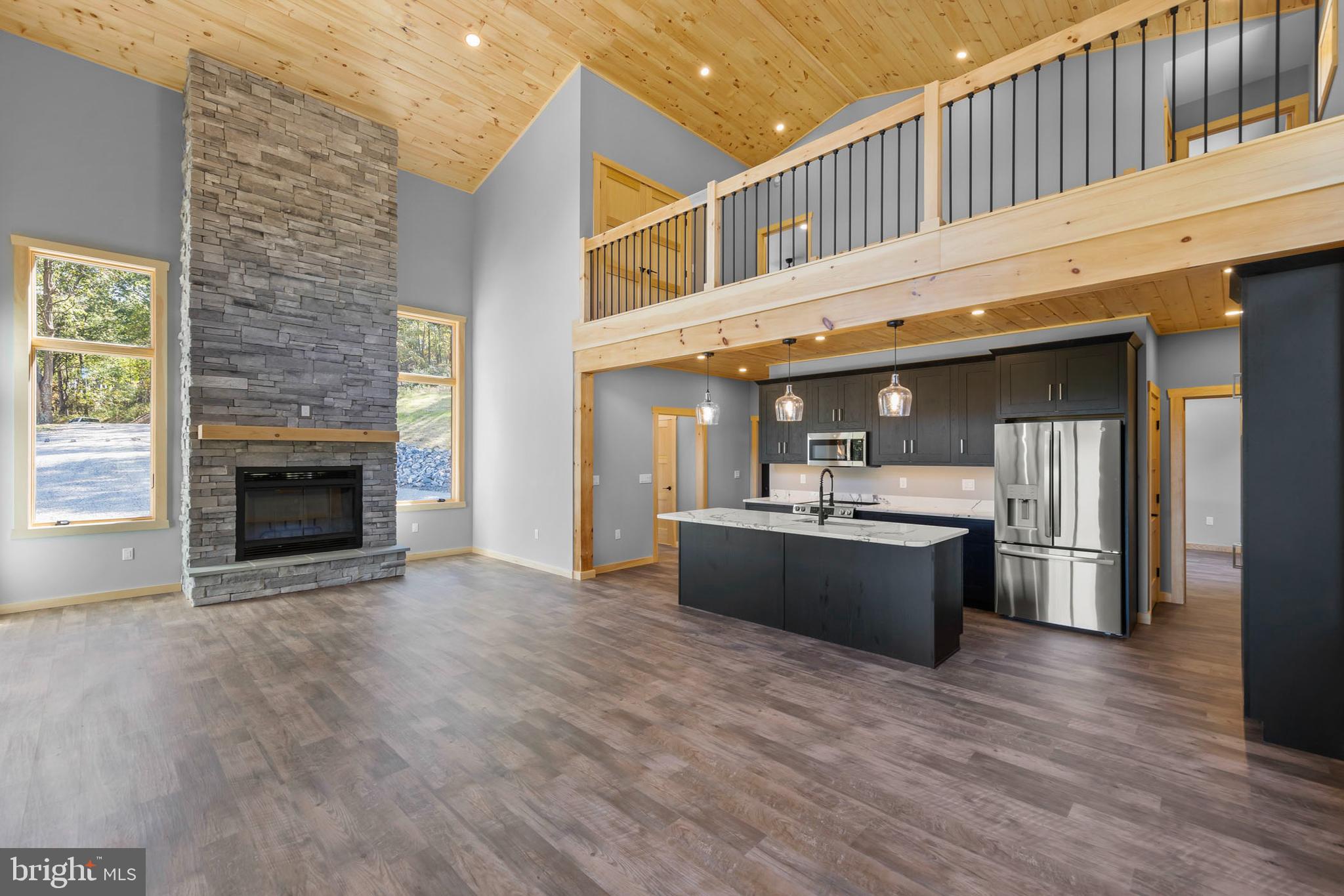 BLUFFS ON THE POTOMAC - Residential