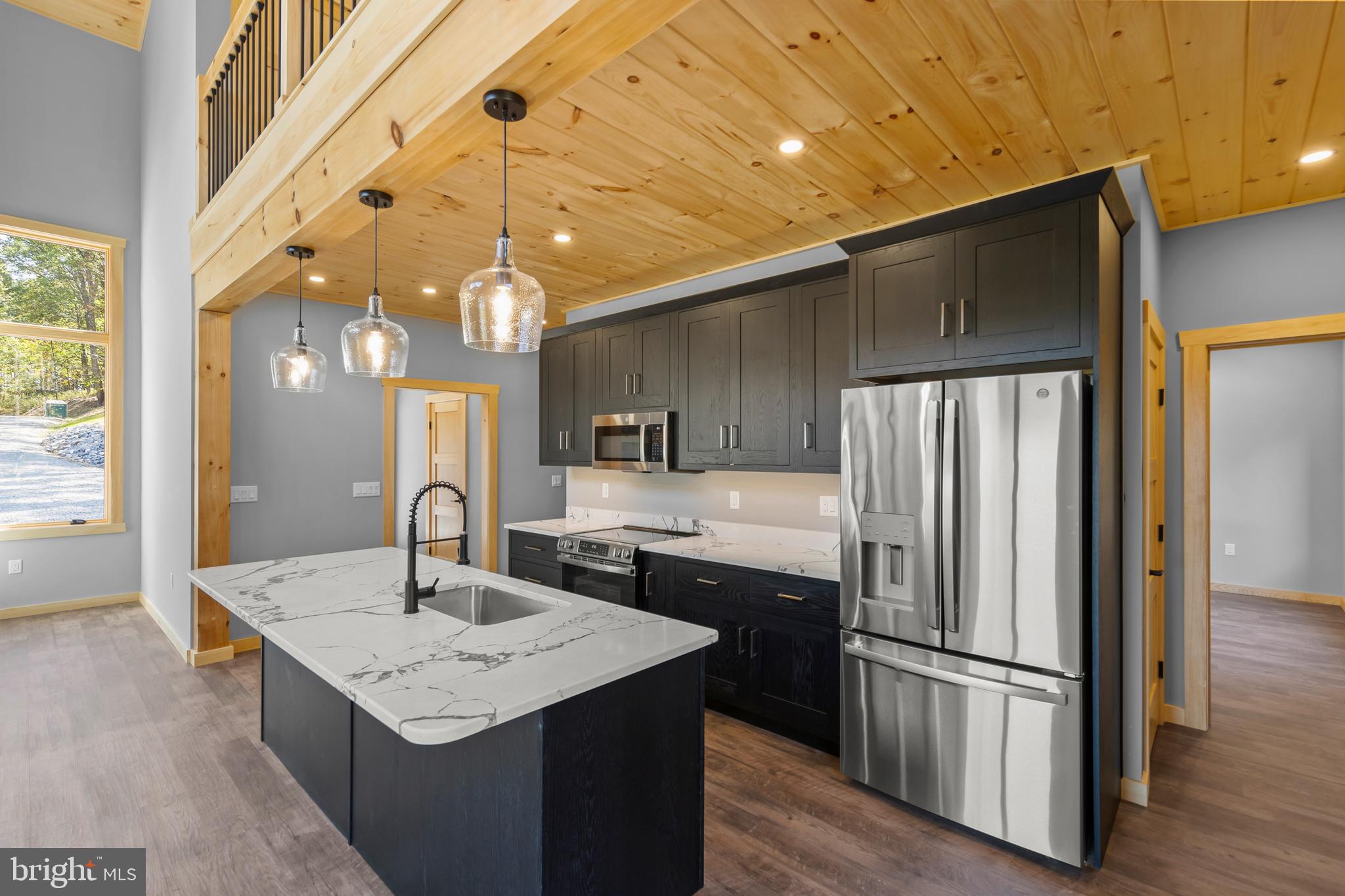 BLUFFS ON THE POTOMAC - Residential