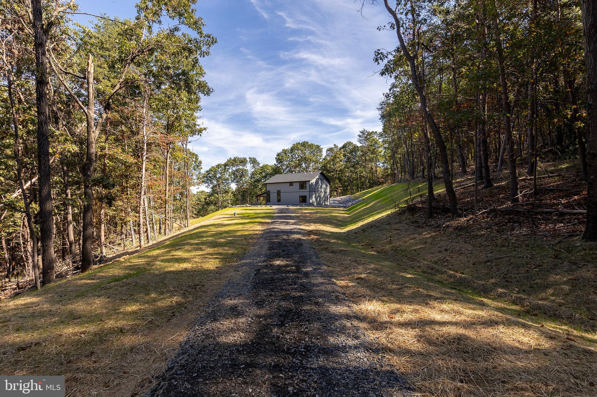 BLUFFS ON THE POTOMAC - Residential