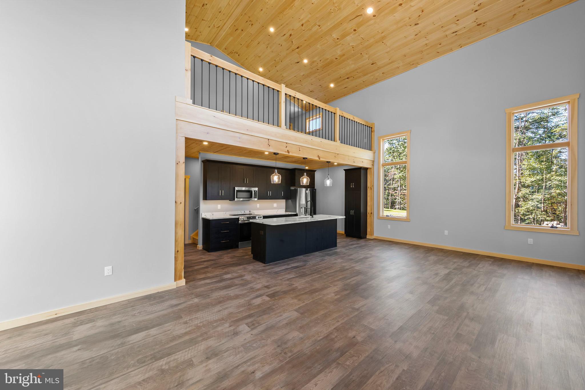 BLUFFS ON THE POTOMAC - Residential