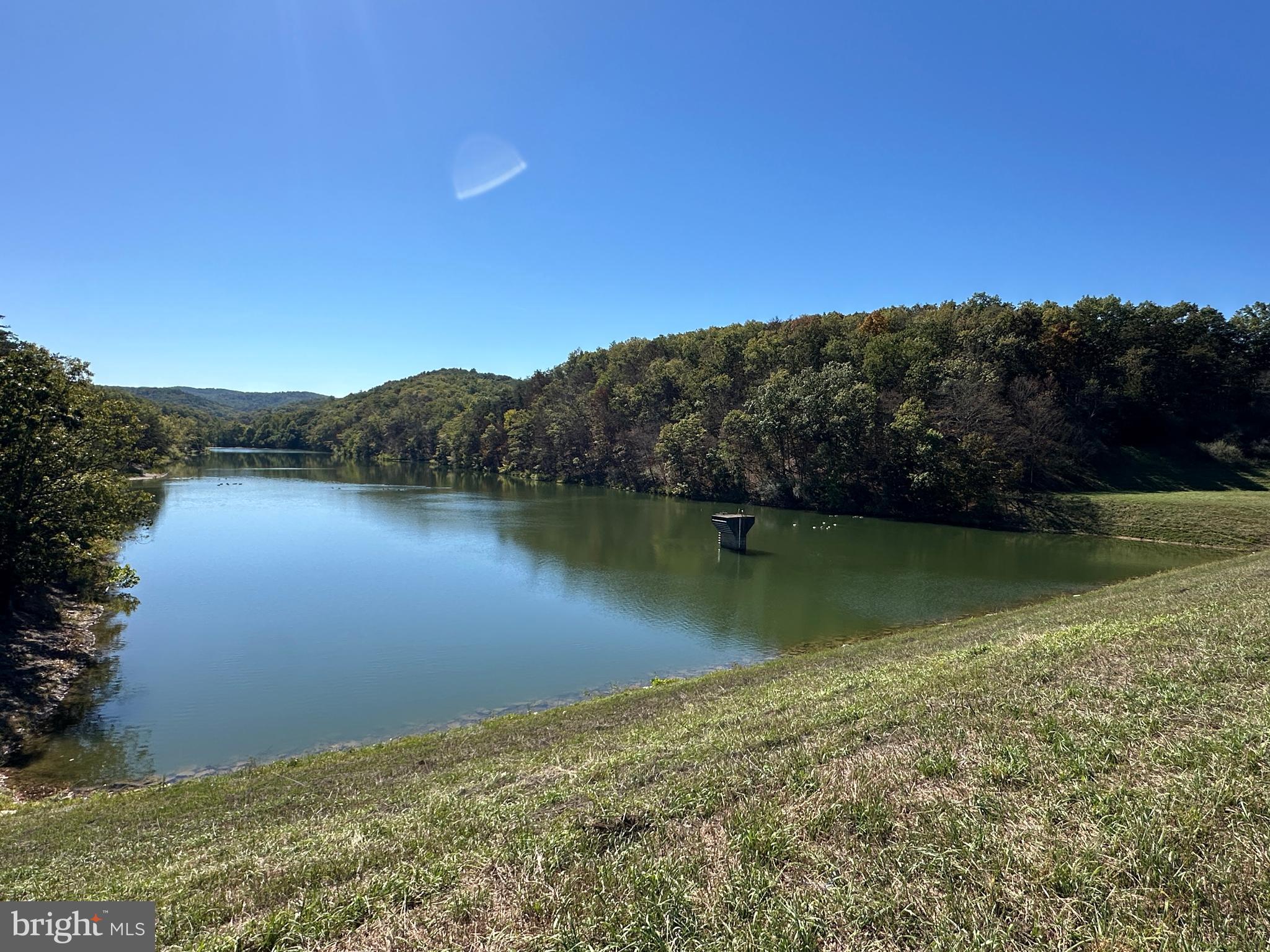 BLUFFS ON THE POTOMAC - Residential