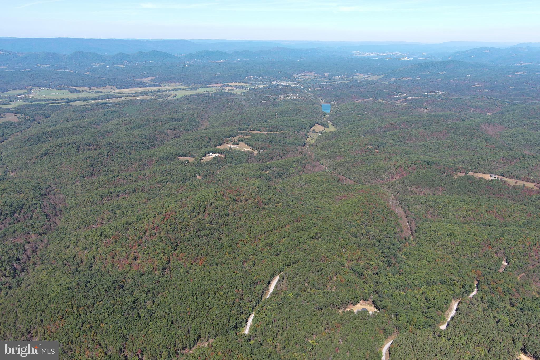 BLUFFS ON THE POTOMAC - Residential